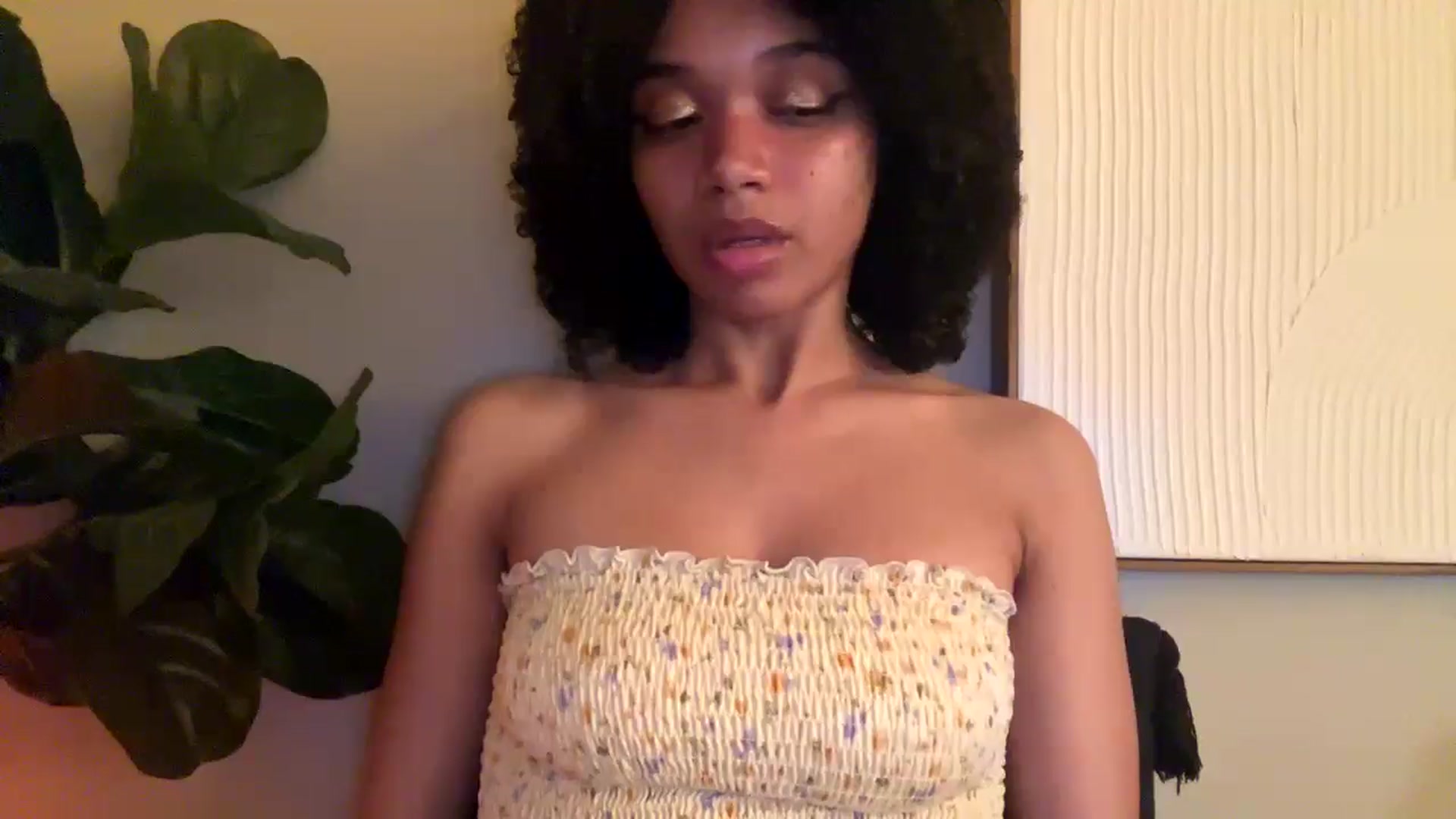 Gallery image thumbnail from Seductress's myfreecams stream on, 12/06/2024, 19:39 image 12 of 20