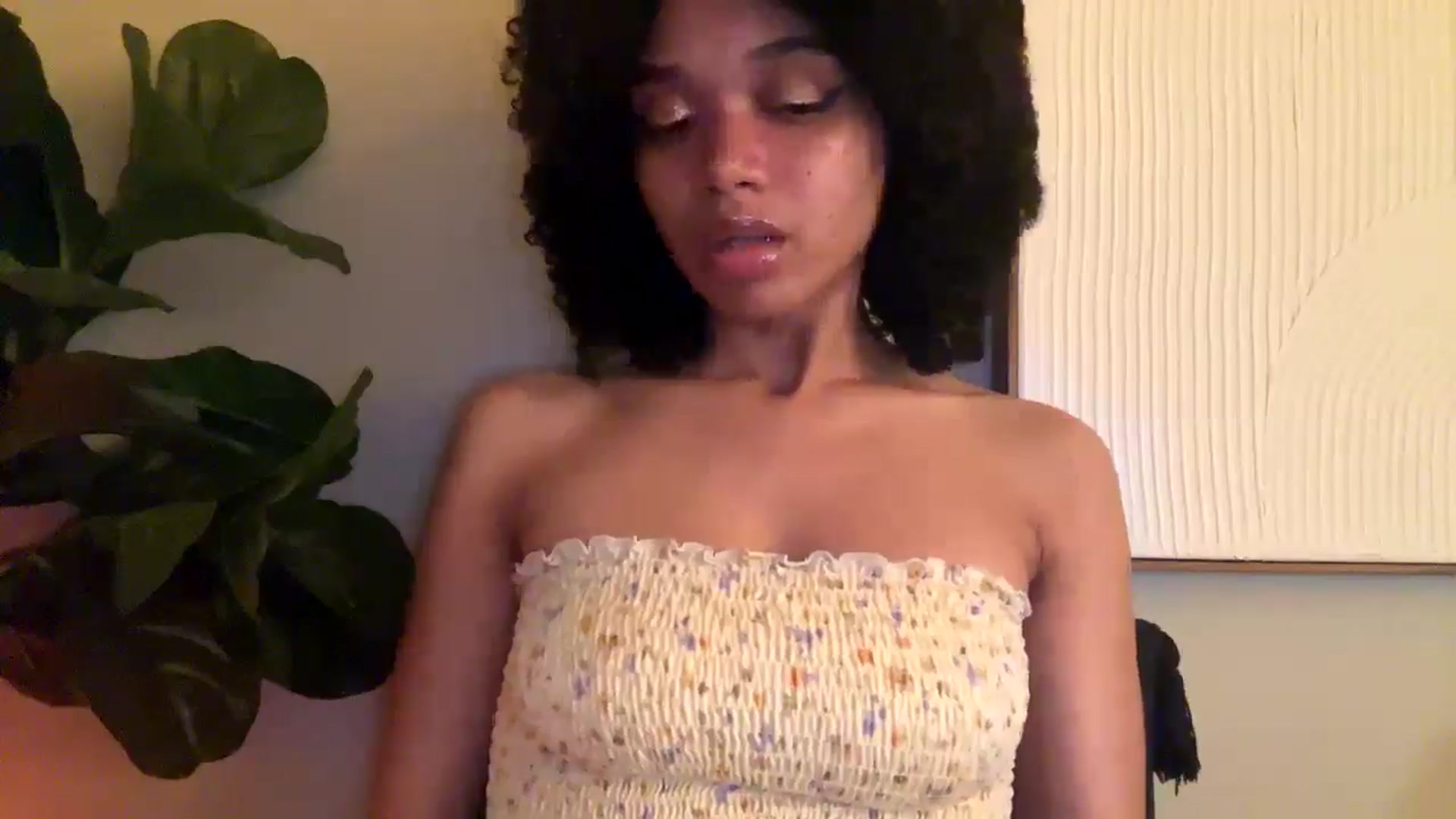 Gallery image thumbnail from Seductress's myfreecams stream on, 12/06/2024, 19:39 image 11 of 20