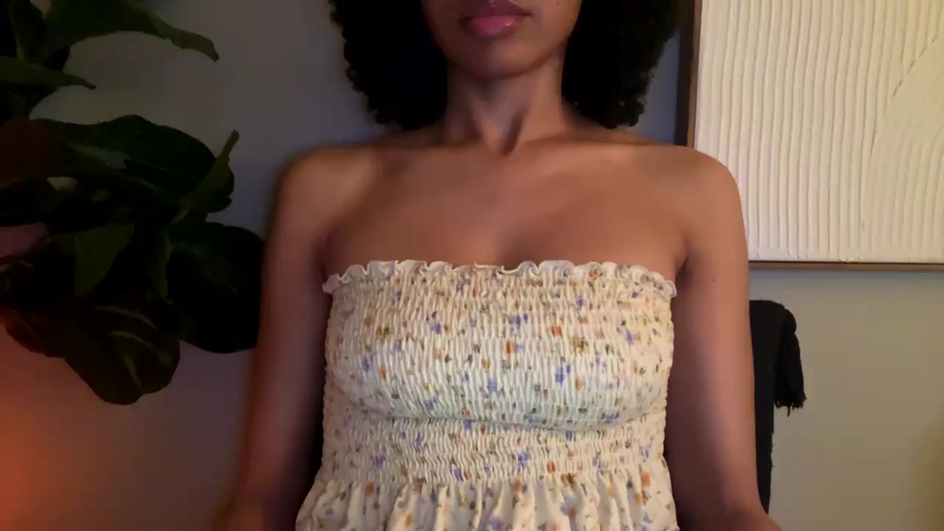 Gallery image thumbnail from Seductress's myfreecams stream on, 12/06/2024, 19:39 image 18 of 20