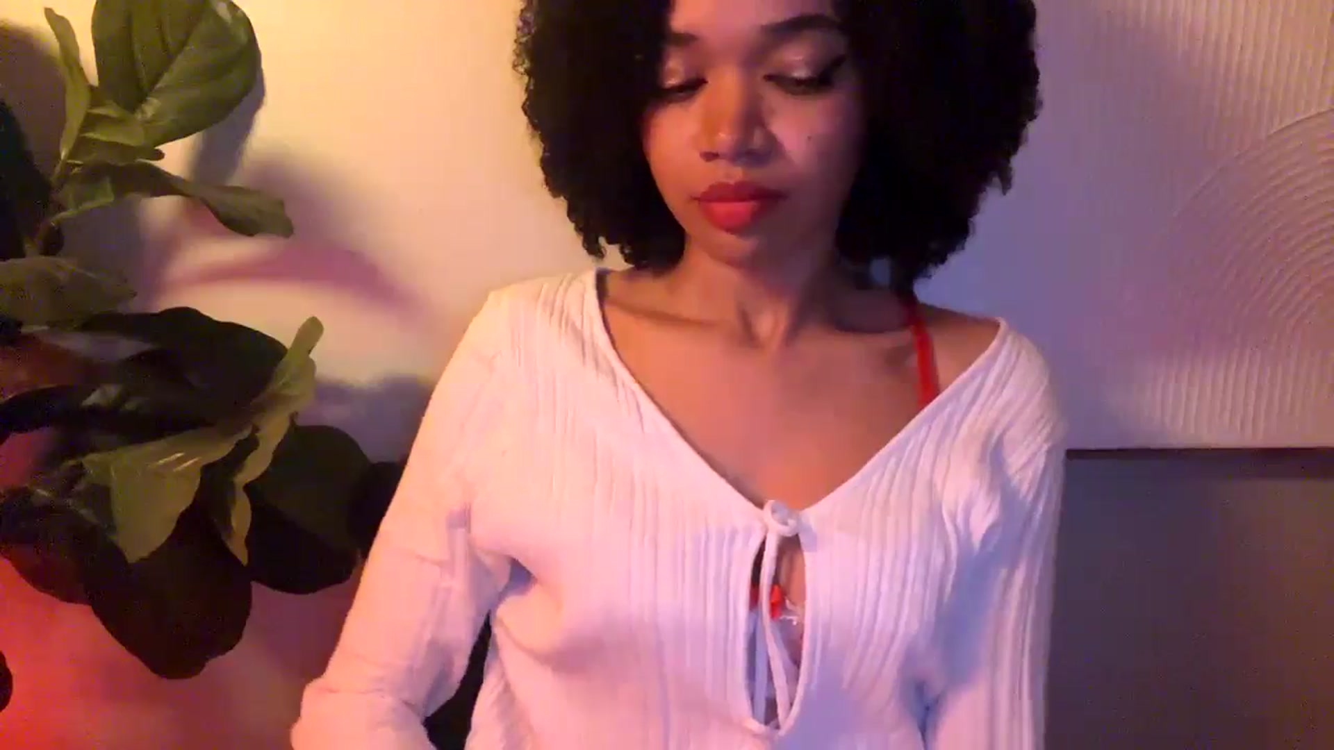 Gallery image thumbnail from Seductress's myfreecams stream on, 12/07/2024, 12:32 image 17 of 20