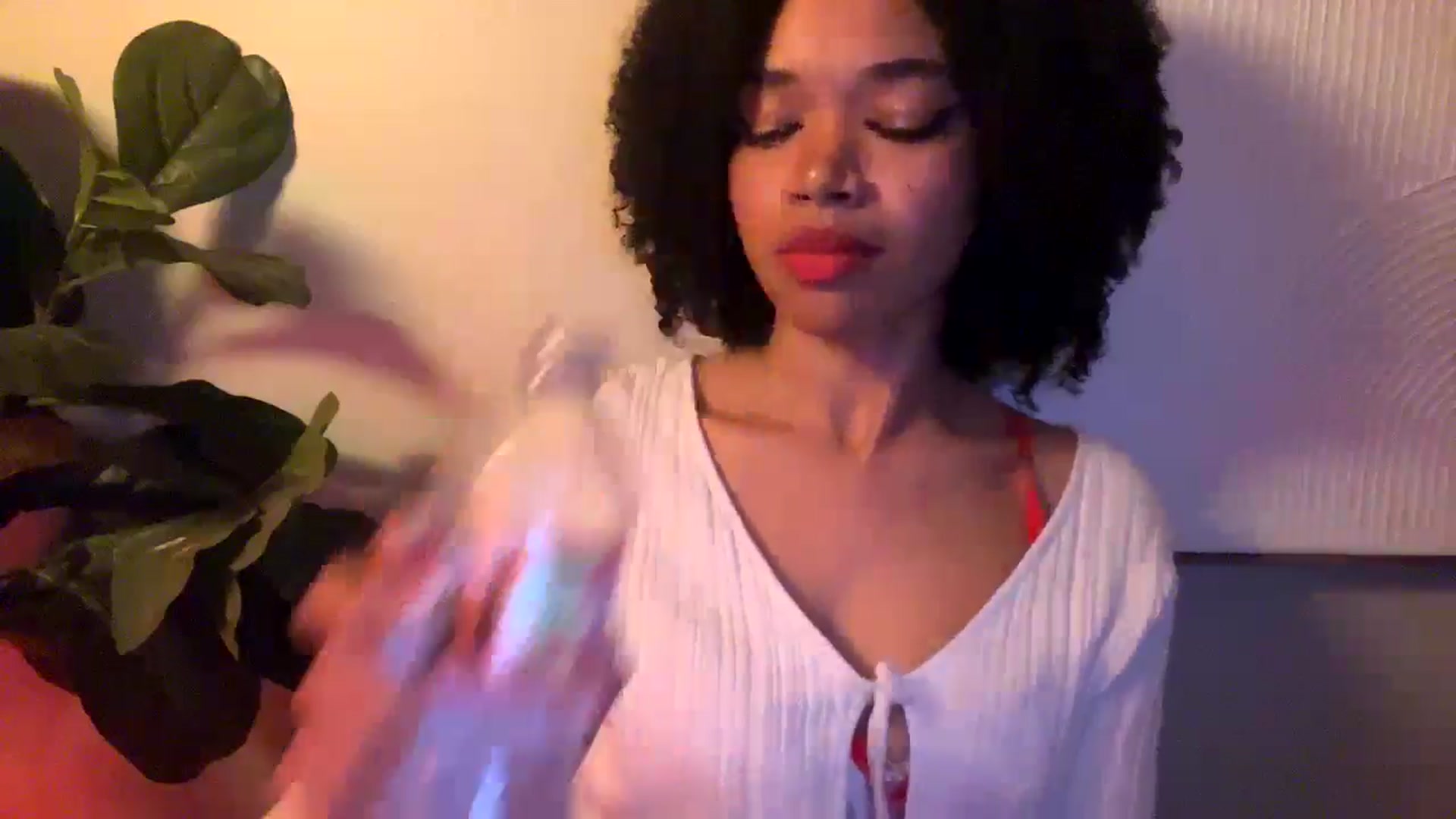 Gallery image thumbnail from Seductress's myfreecams stream on, 12/07/2024, 12:32 image 9 of 20