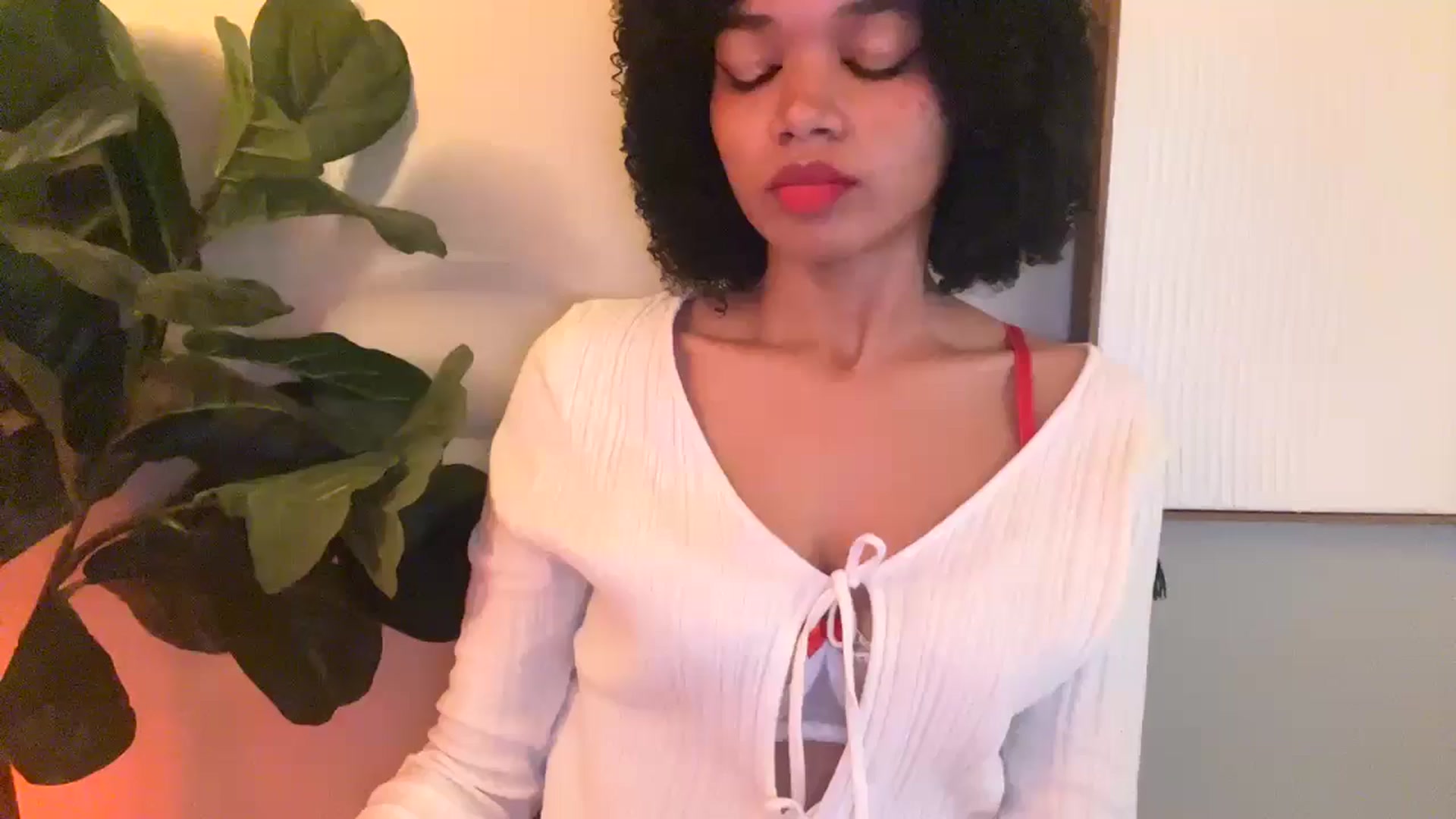 Gallery image thumbnail from Seductress's myfreecams stream on, 12/07/2024, 20:45 image 4 of 20
