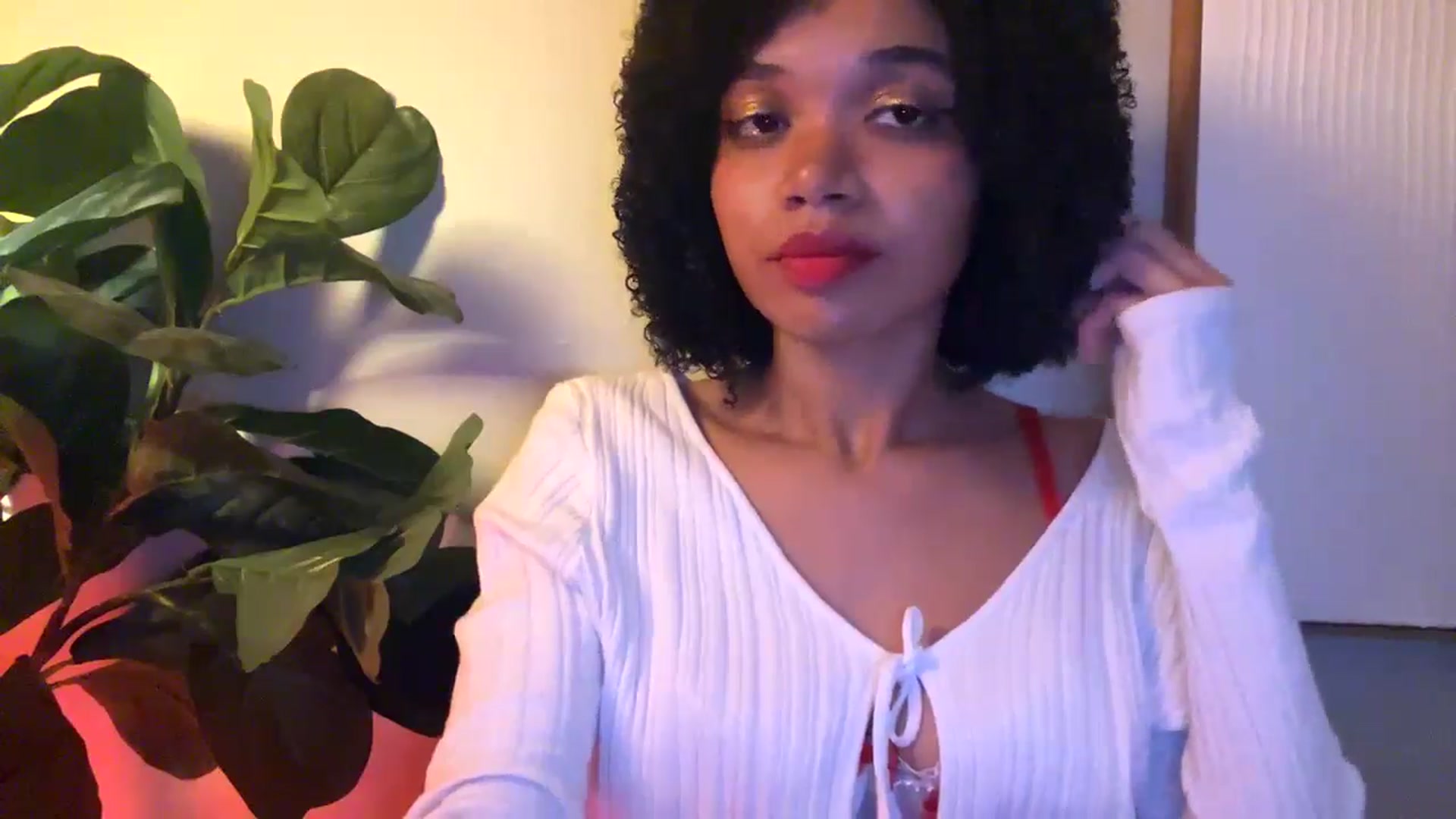 Gallery image thumbnail from Seductress's myfreecams stream on, 12/07/2024, 23:01 image 16 of 20