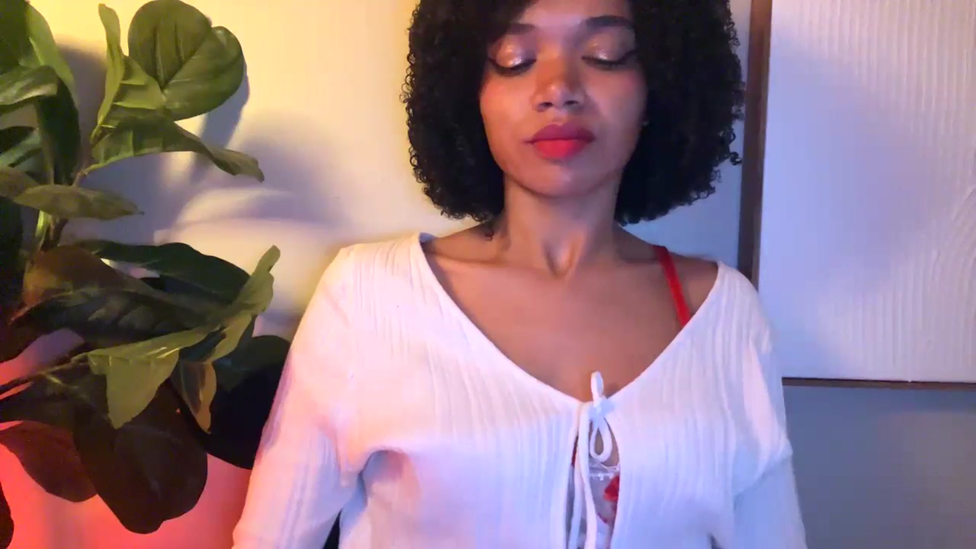 Gallery image thumbnail from Seductress's myfreecams stream on, 12/07/2024, 23:01 image 19 of 20