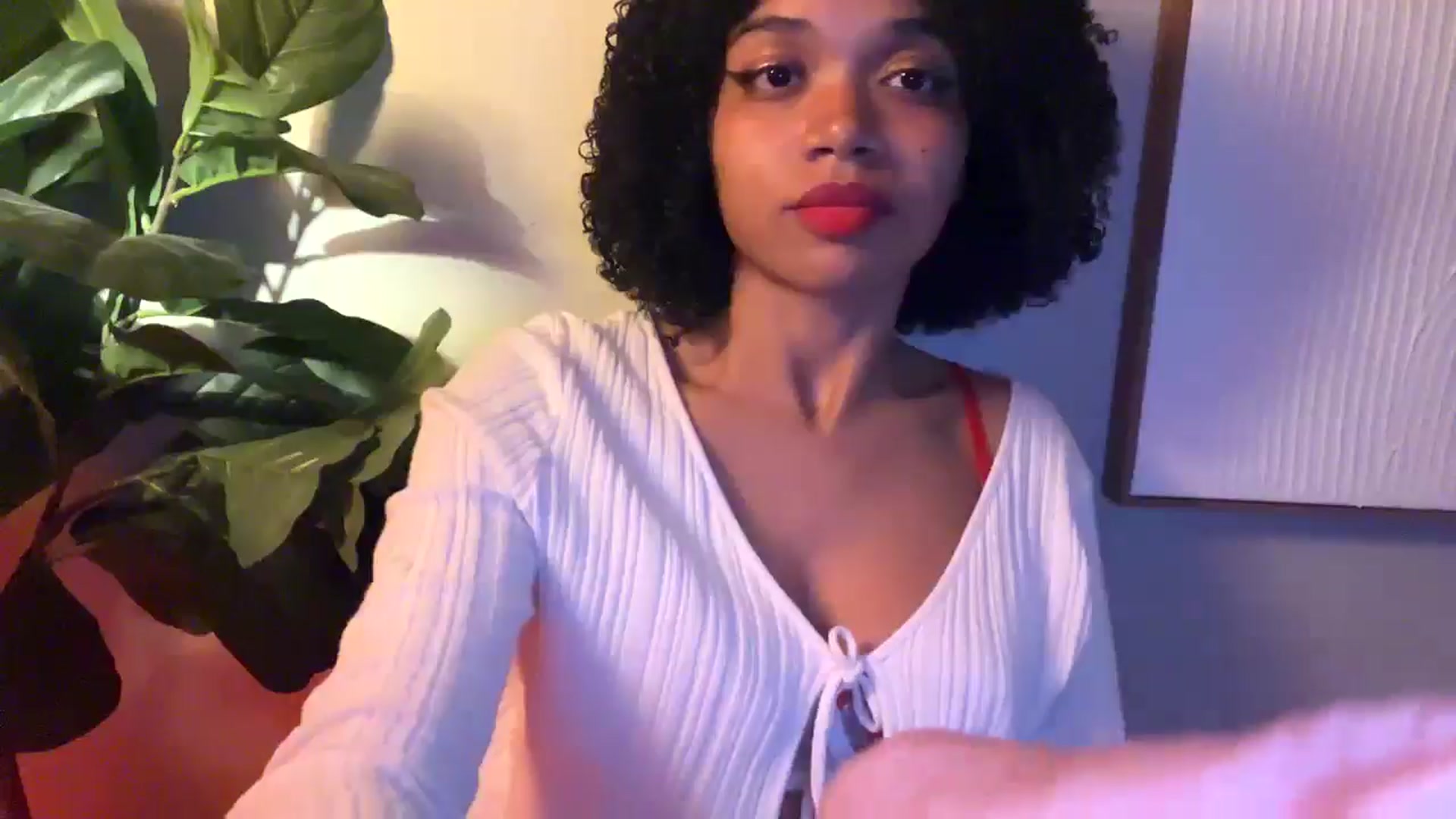 Gallery image thumbnail from Seductress's myfreecams stream on, 12/08/2024, 01:30 image 2 of 20