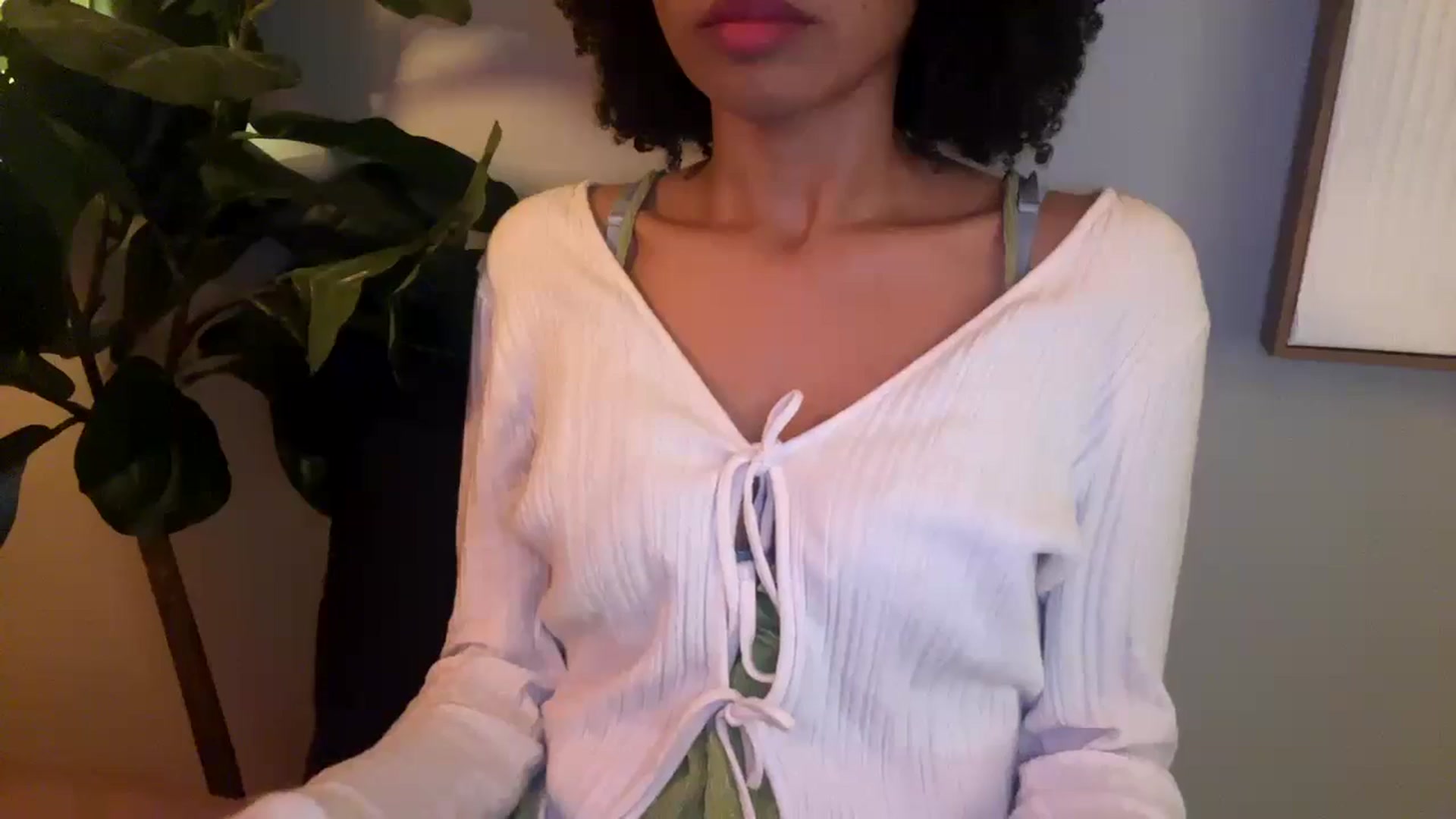 Gallery image thumbnail from Seductress's myfreecams stream on, 12/08/2024, 21:37 image 18 of 20