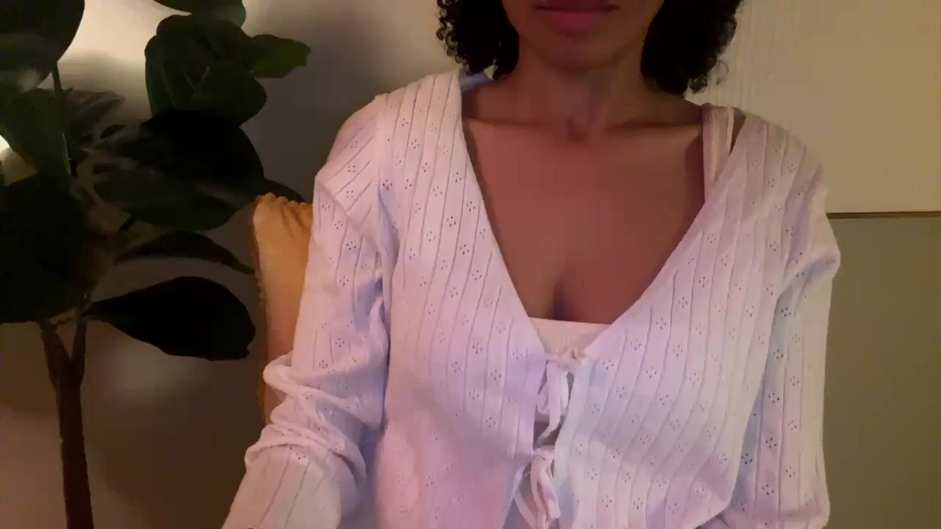 Gallery image thumbnail from Seductress's myfreecams stream on, 12/21/2024, 13:18 image 6 of 20