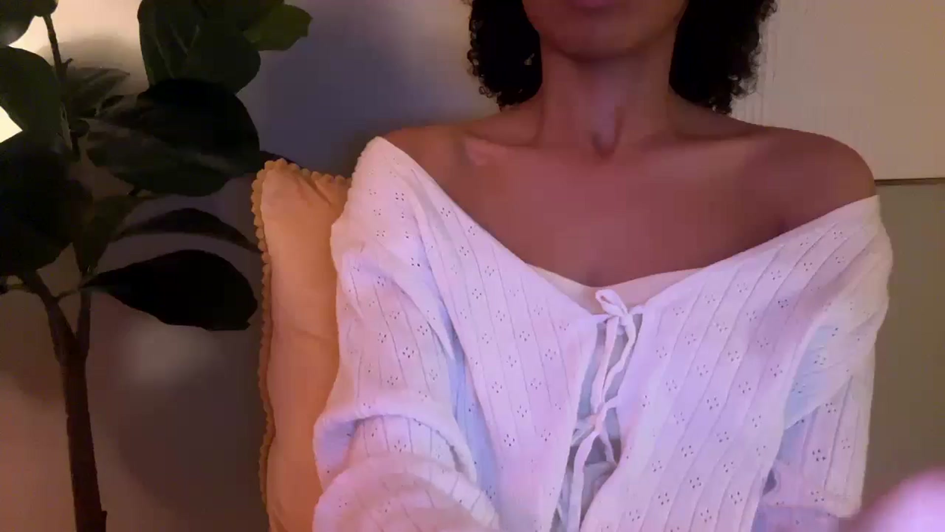 Gallery image thumbnail from Seductress's myfreecams stream on, 12/21/2024, 13:18 image 17 of 20