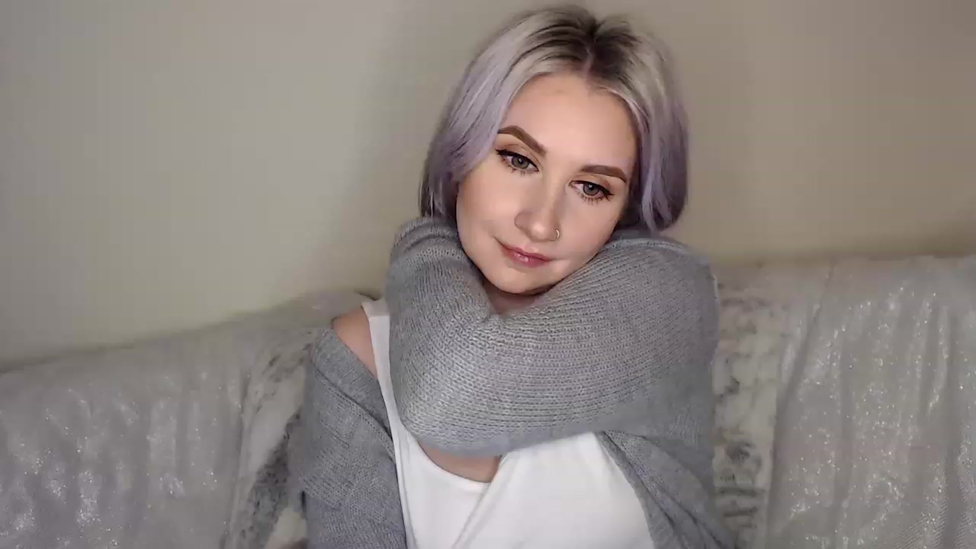 Gallery image thumbnail from See_EmilyPlay's myfreecams stream on, 01/20/2023, 03:15 image 17 of 20