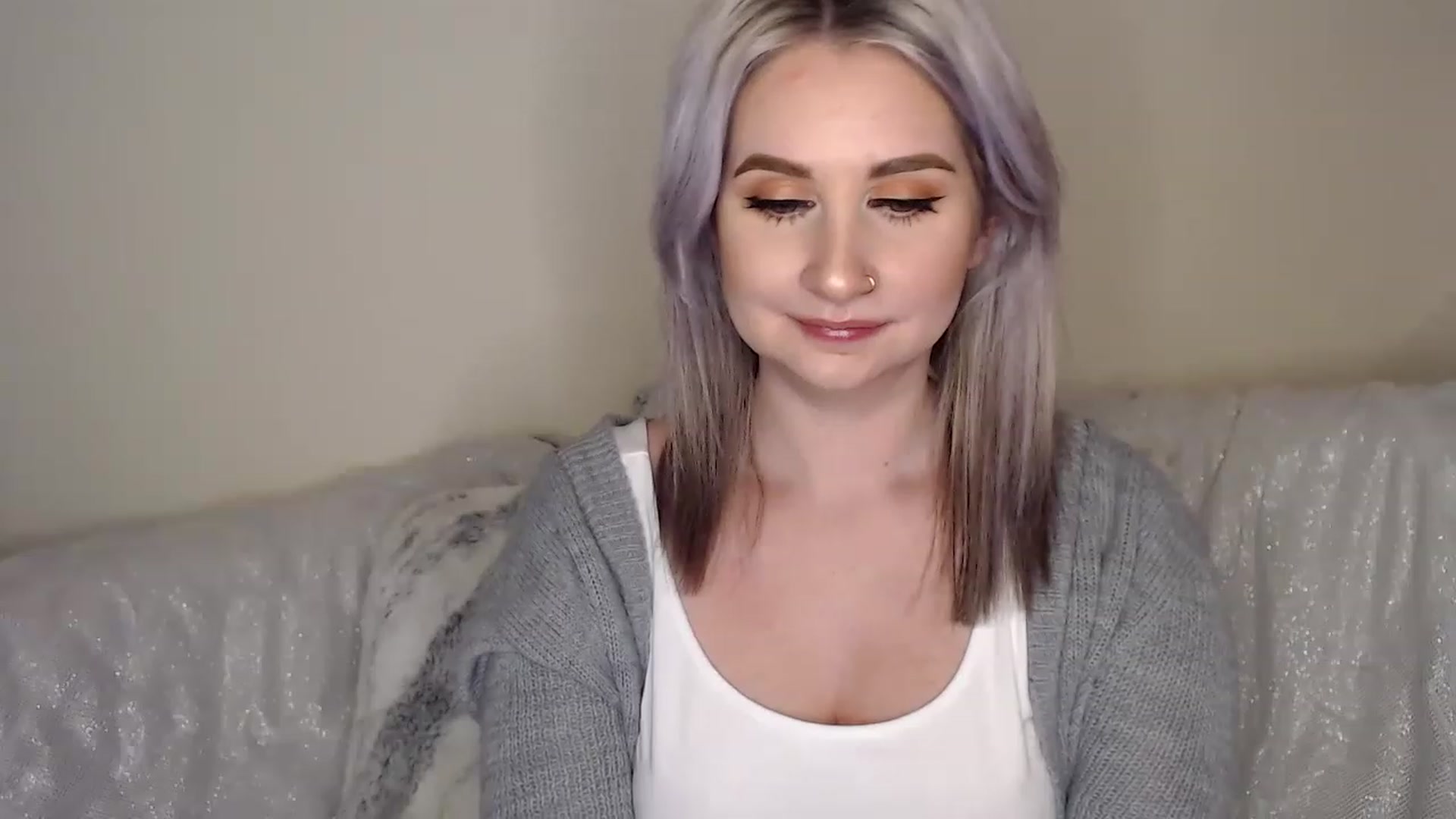 Gallery image thumbnail from See_EmilyPlay's myfreecams stream on, 01/20/2023, 03:15 image 2 of 20