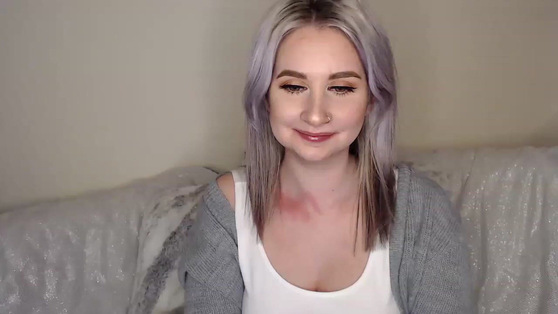 Gallery image thumbnail from See_EmilyPlay's myfreecams stream on, 01/20/2023, 03:15 image 11 of 20