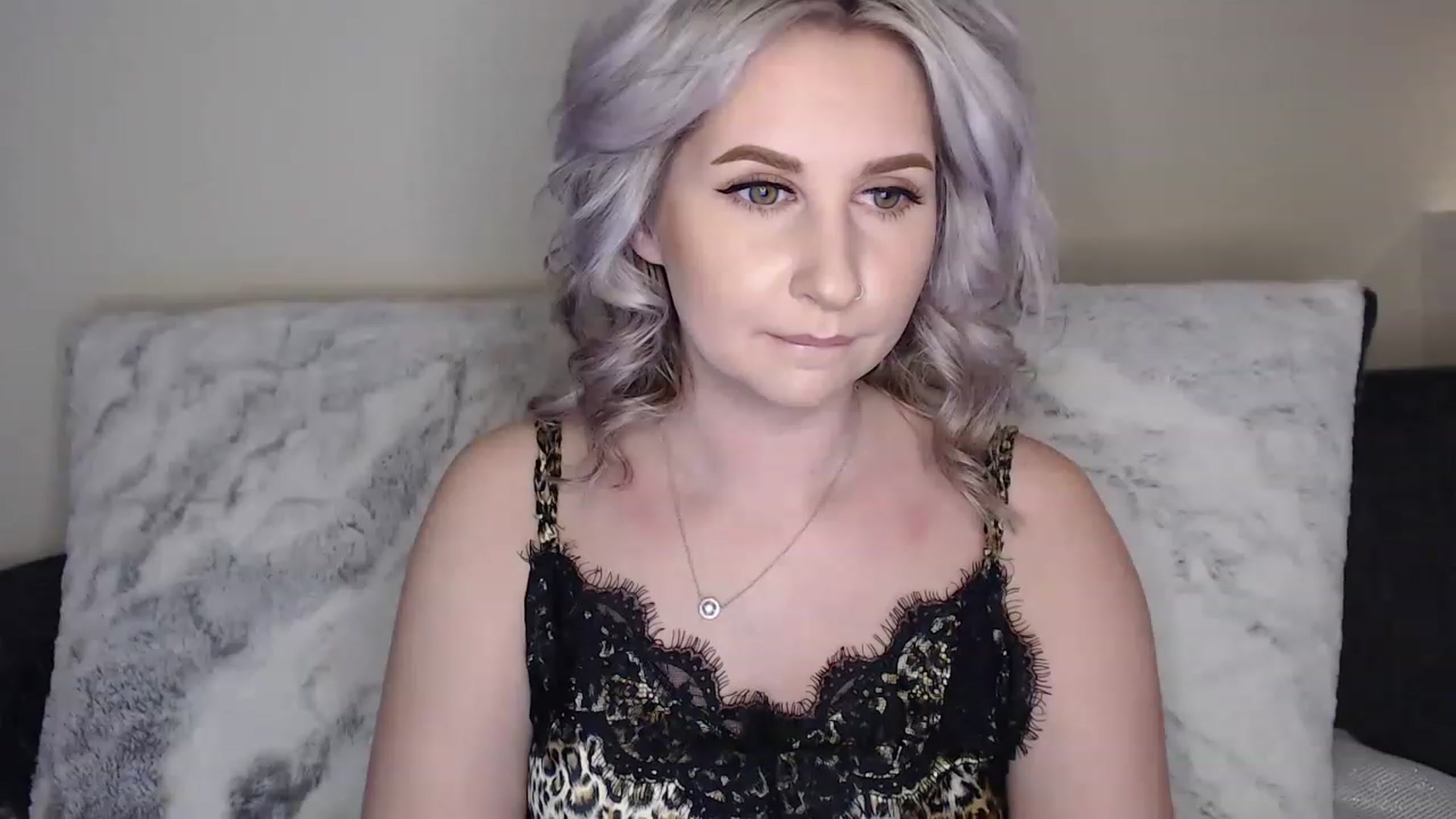 Gallery image thumbnail from See_EmilyPlay's myfreecams stream on, 04/21/2023, 01:58 image 18 of 20