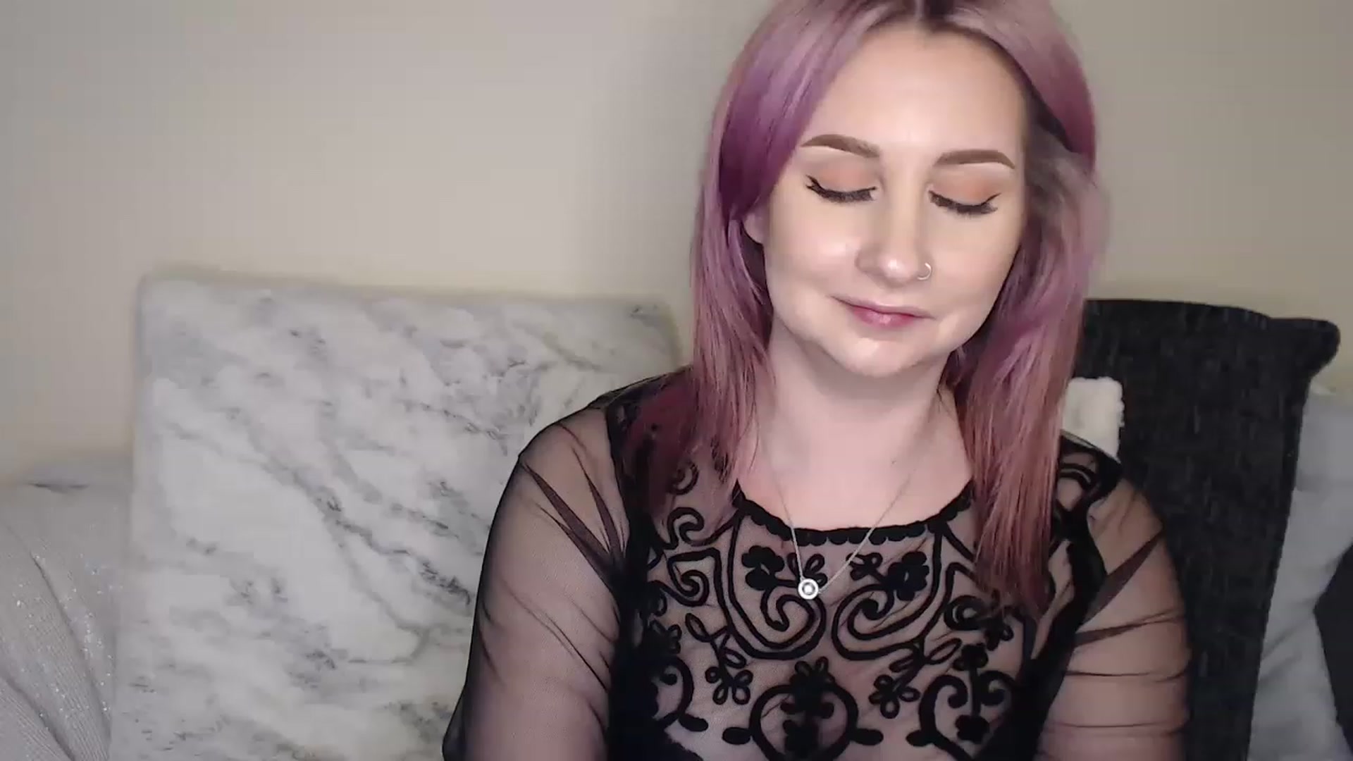 Gallery image thumbnail from See_EmilyPlay's myfreecams stream on, 05/08/2023, 01:52 image 5 of 20