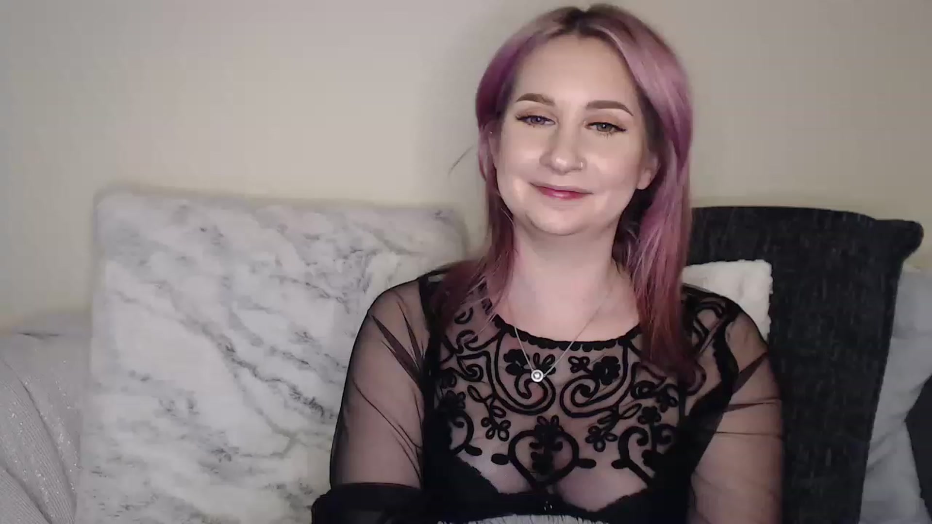Gallery image thumbnail from See_EmilyPlay's myfreecams stream on, 05/08/2023, 01:52 image 13 of 20