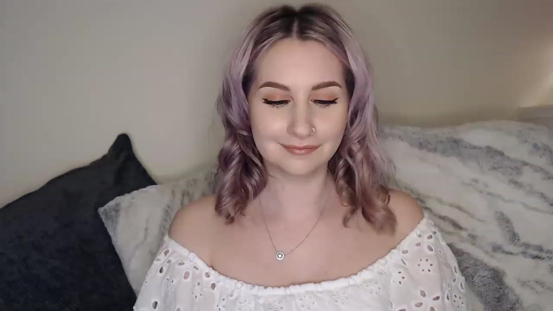 Gallery image thumbnail from See_EmilyPlay's myfreecams stream on, 05/12/2023, 02:12 image 7 of 20