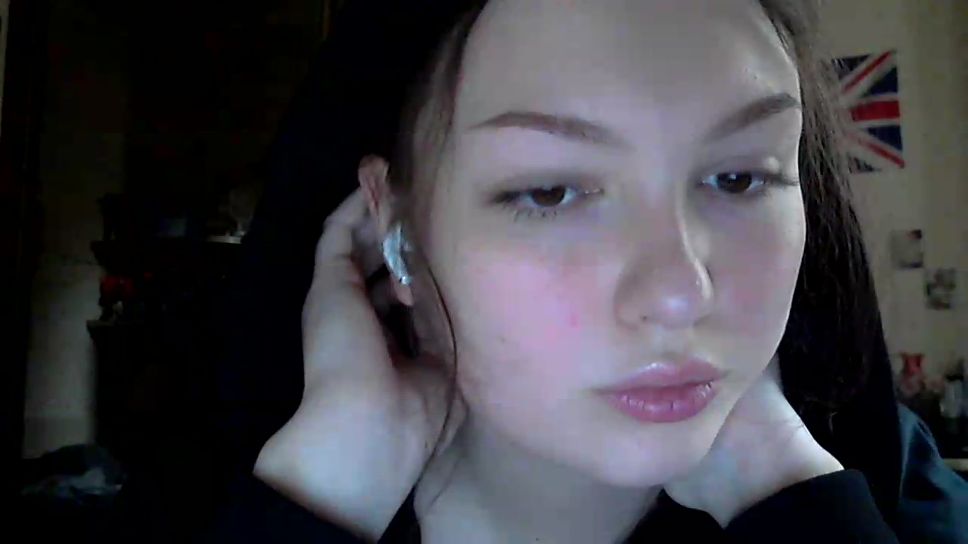Gallery image thumbnail from SelenaKiss's myfreecams stream on, 05/12/2026, 14:04 image 14 of 20