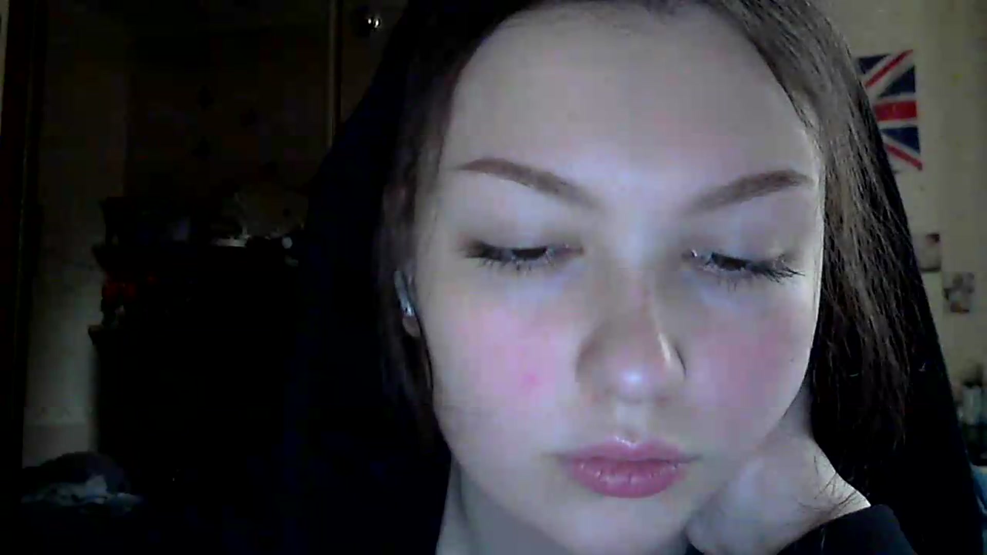 Gallery image thumbnail from SelenaKiss's myfreecams stream on, 05/12/2026, 14:04 image 16 of 20