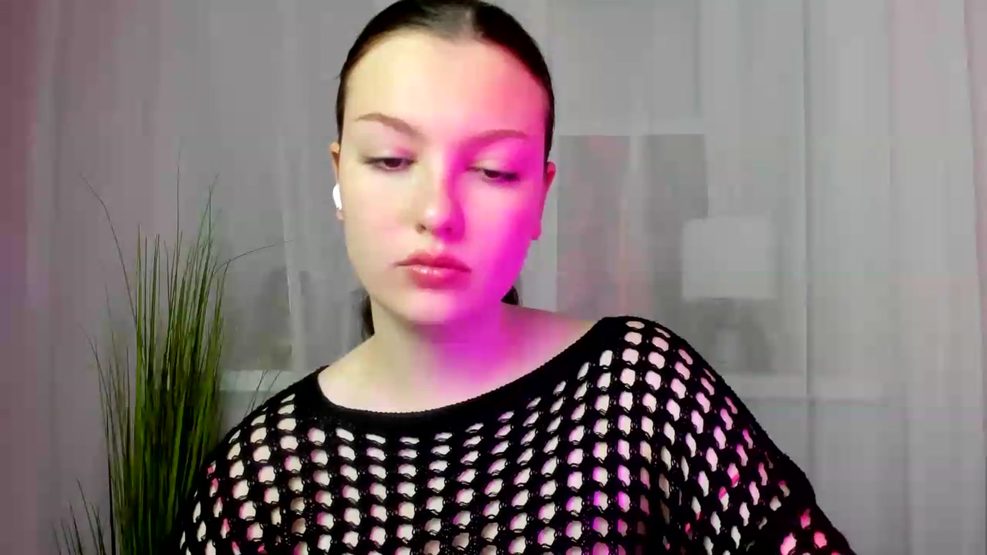 Gallery image thumbnail from SelenaKiss's myfreecams stream on, 06/08/2026, 15:06 image 8 of 20