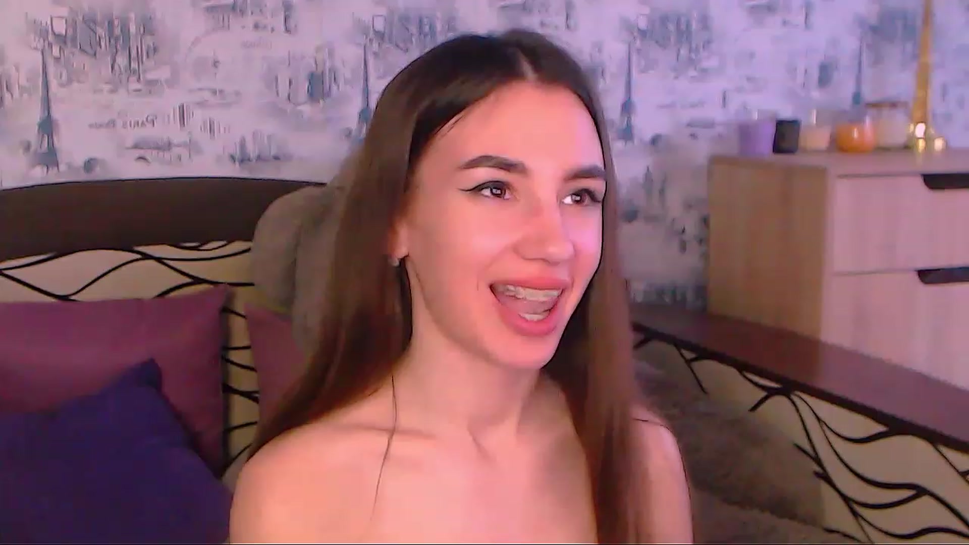 Gallery image thumbnail from SelenaLo's myfreecams stream on, 04/22/2023, 16:00 image 18 of 20