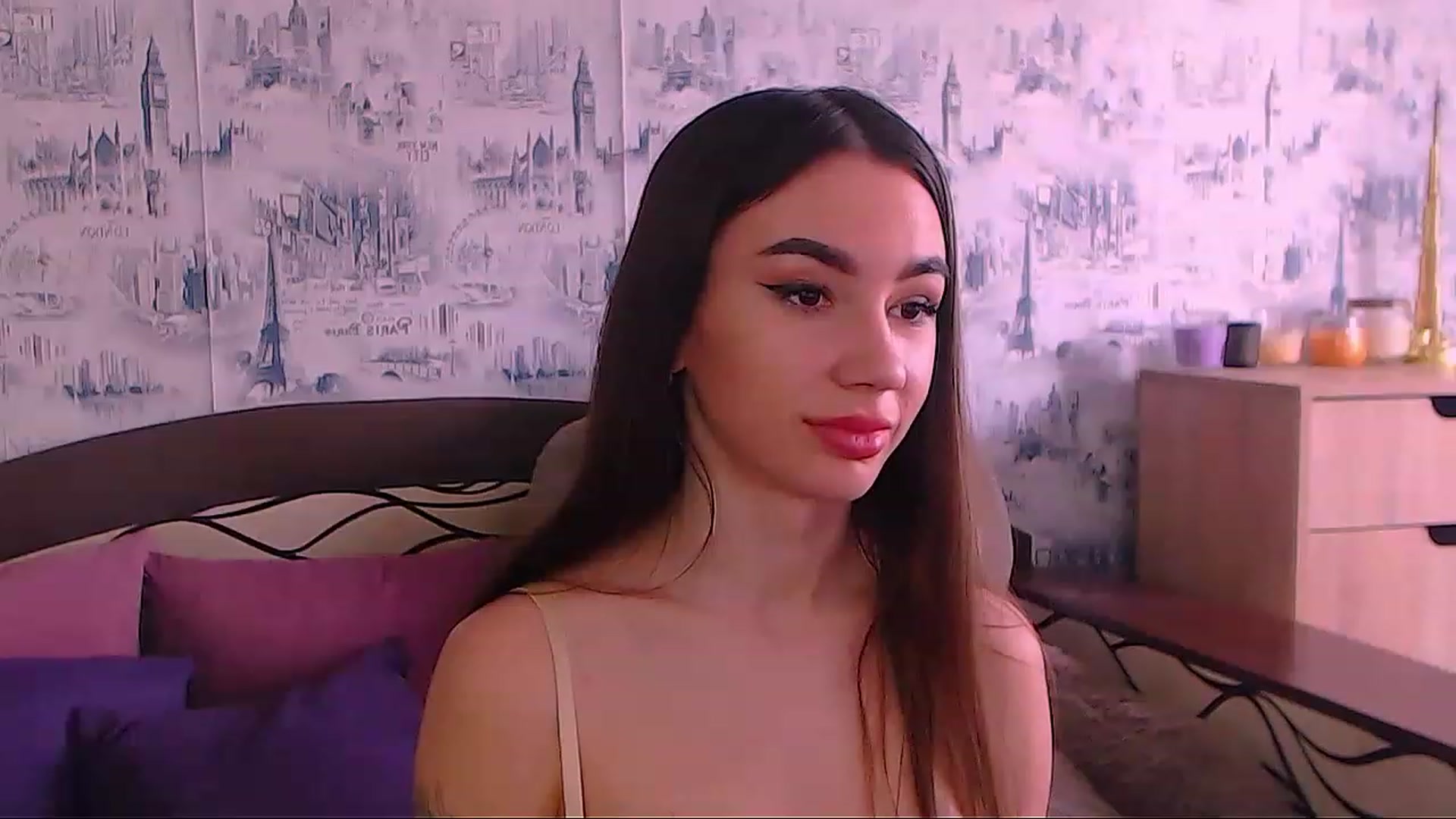 Gallery image thumbnail from SelenaLo's myfreecams stream on, 04/23/2023, 11:39 image 10 of 20