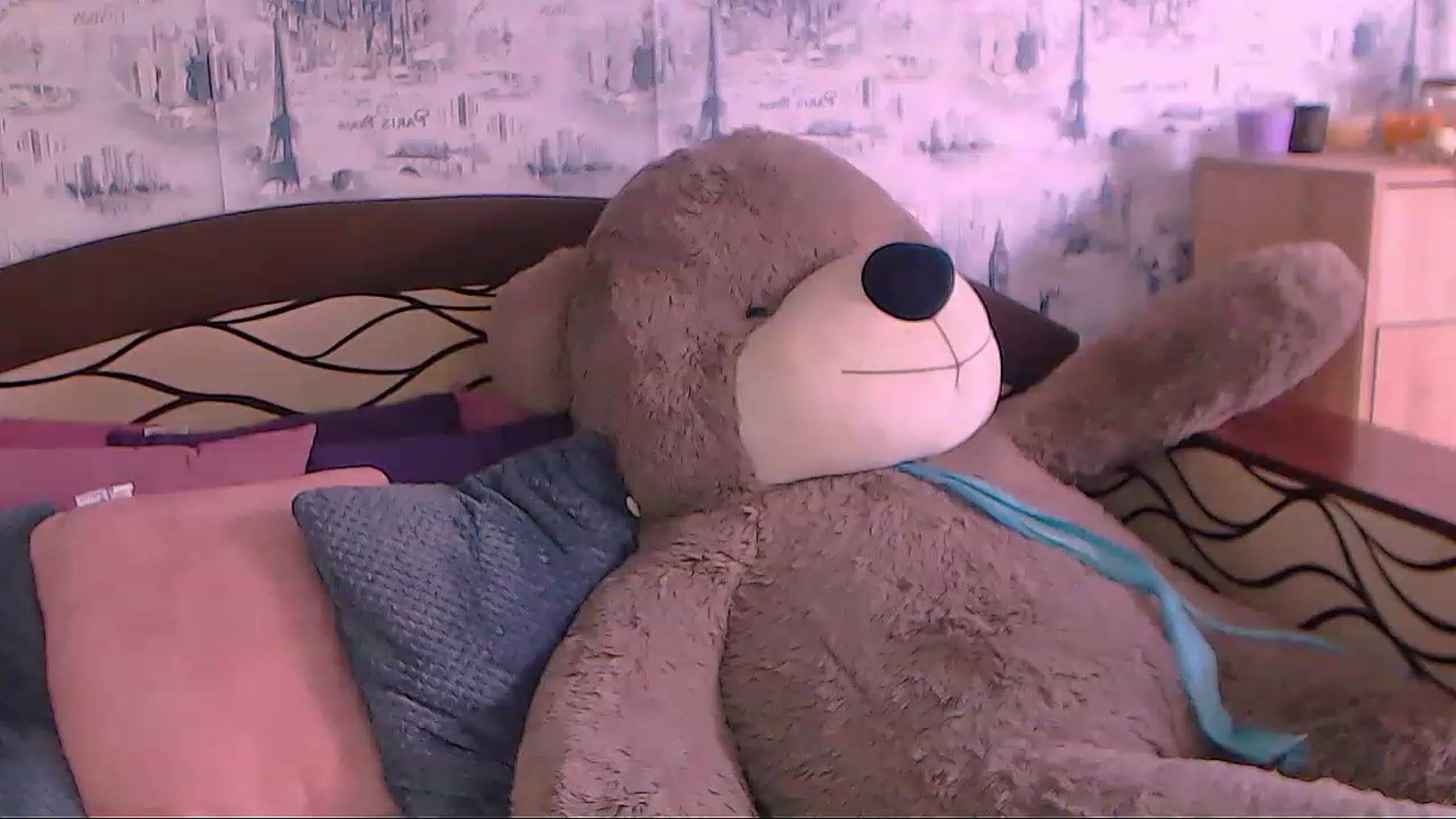 Gallery image thumbnail from SelenaLo's myfreecams stream on, 05/08/2023, 13:28 image 5 of 20
