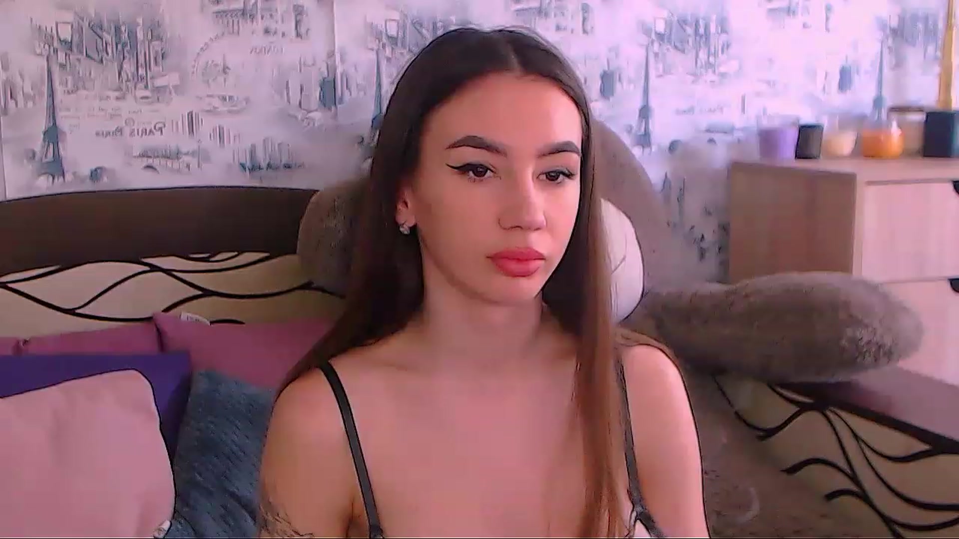 Gallery image thumbnail from SelenaLo's myfreecams stream on, 05/15/2023, 09:20 image 15 of 20