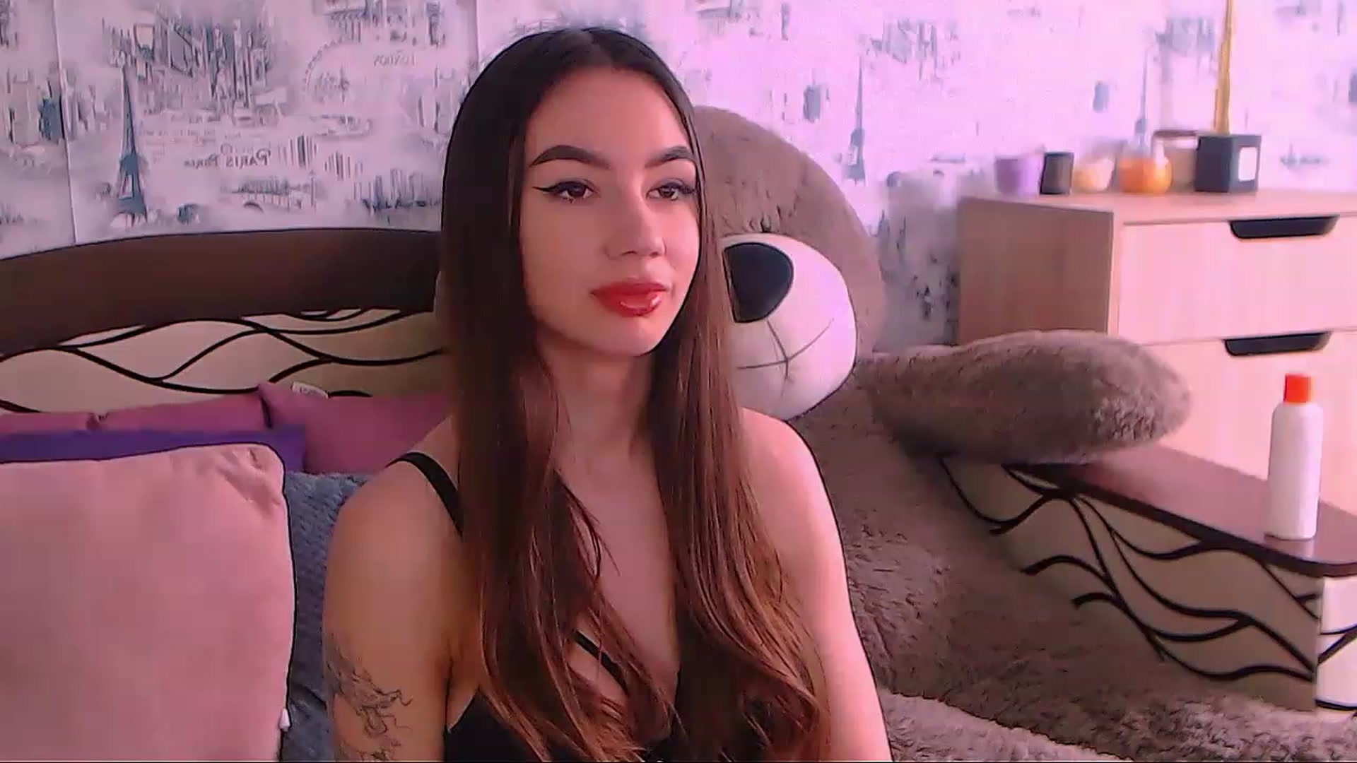 Gallery image thumbnail from SelenaLo's myfreecams stream on, 05/16/2023, 09:38 image 4 of 20