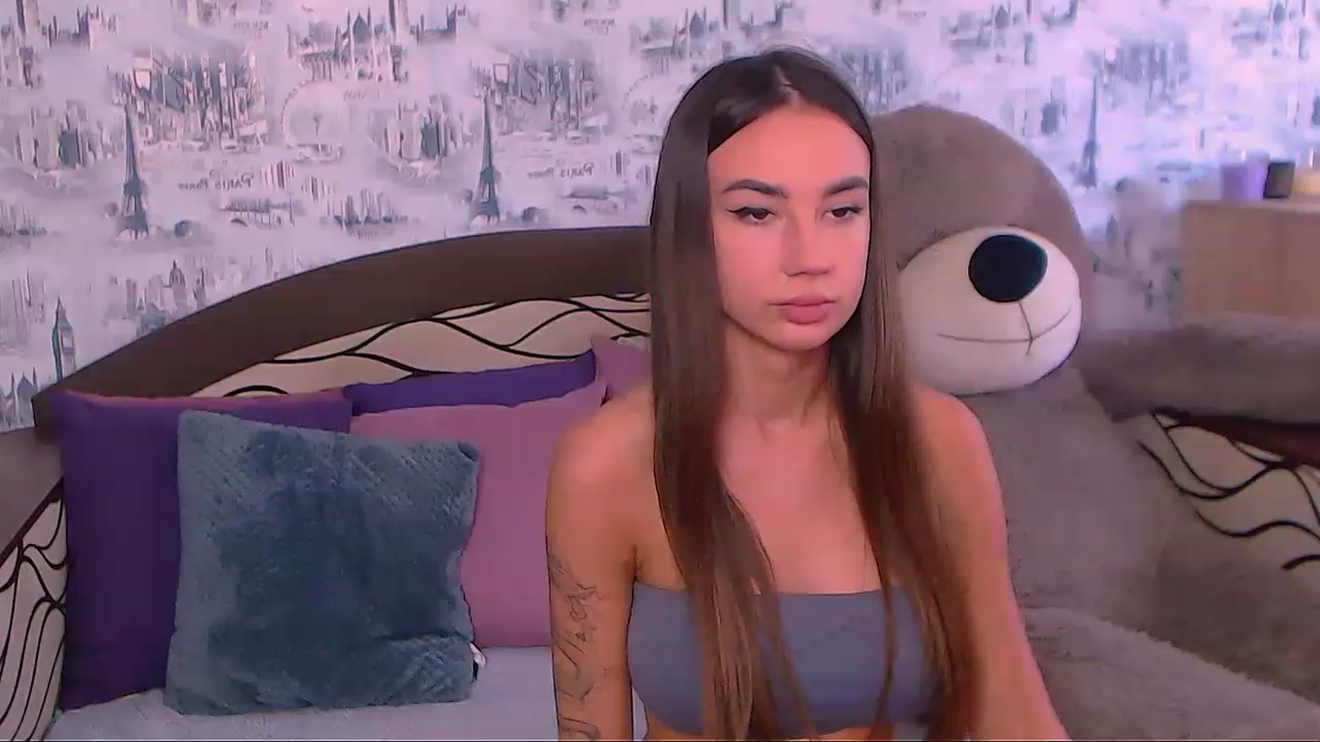 Gallery image thumbnail from SelenaLo's myfreecams stream on, 06/19/2023, 08:49 image 8 of 20