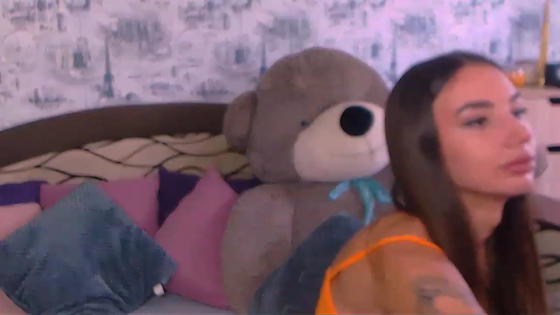 Gallery image thumbnail from SelenaLo's myfreecams stream on, 06/22/2023, 10:57 image 19 of 20