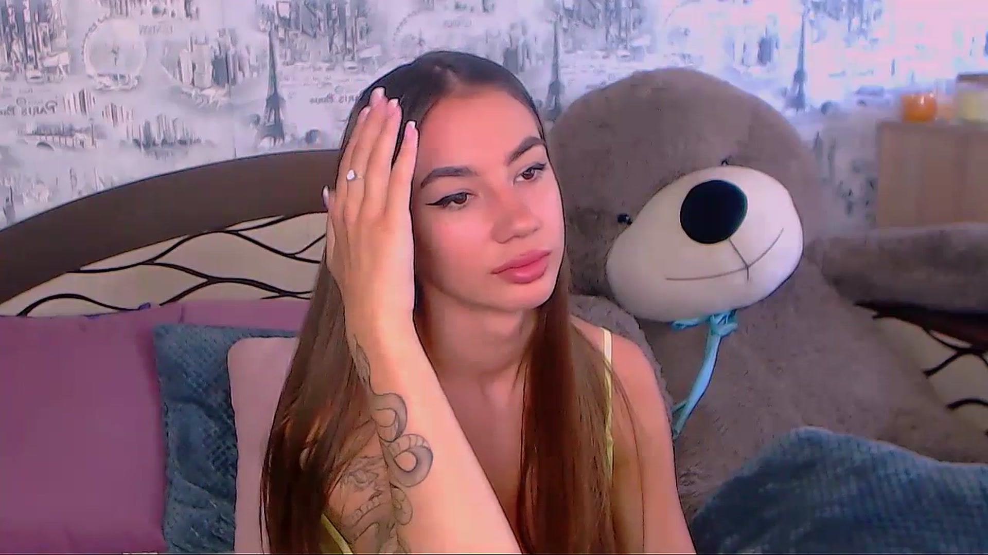 Gallery image thumbnail from SelenaLo's myfreecams stream on, 07/04/2023, 07:13 image 9 of 20