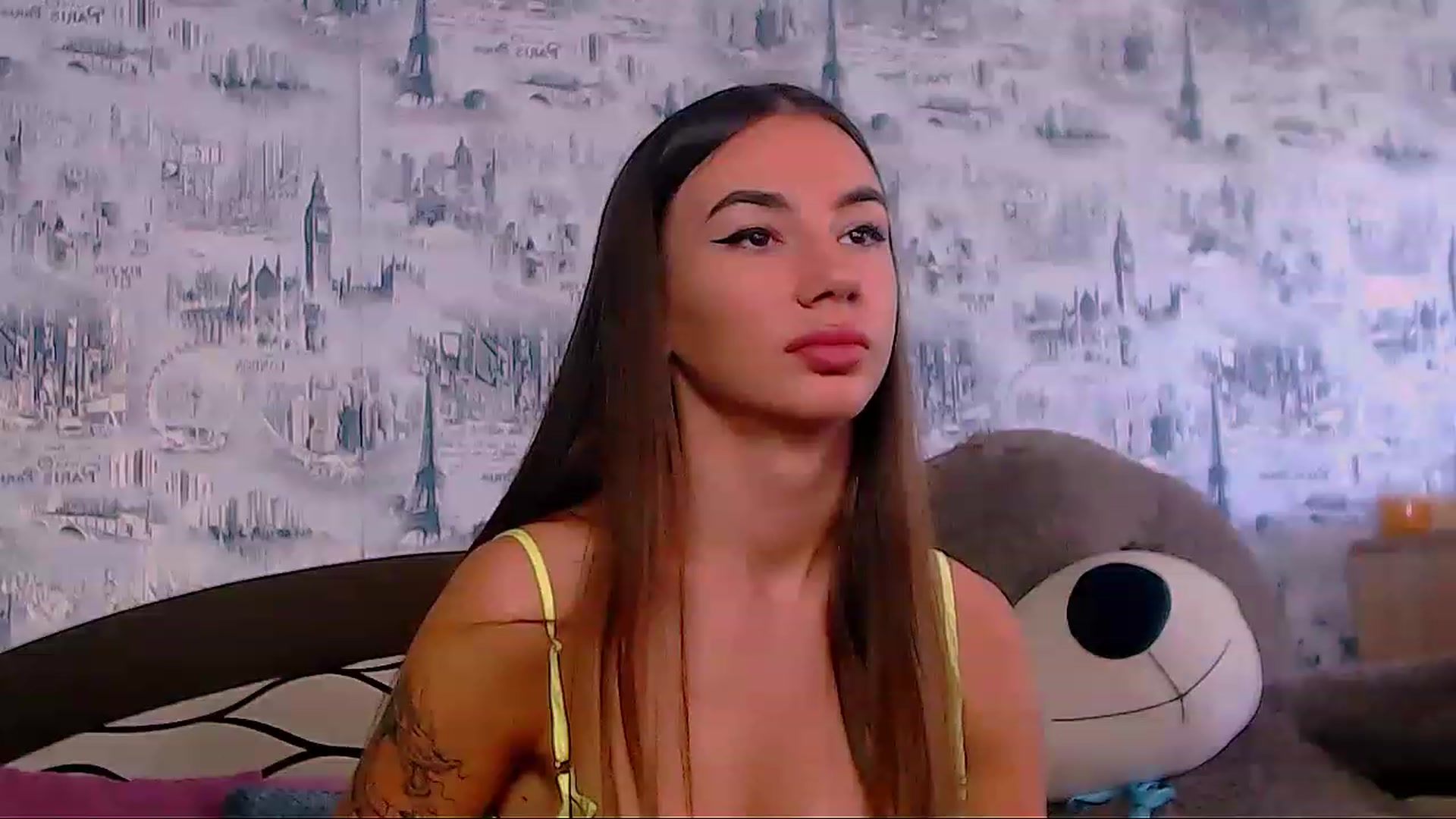 Gallery image thumbnail from SelenaLo's myfreecams stream on, 07/04/2023, 08:56 image 13 of 20