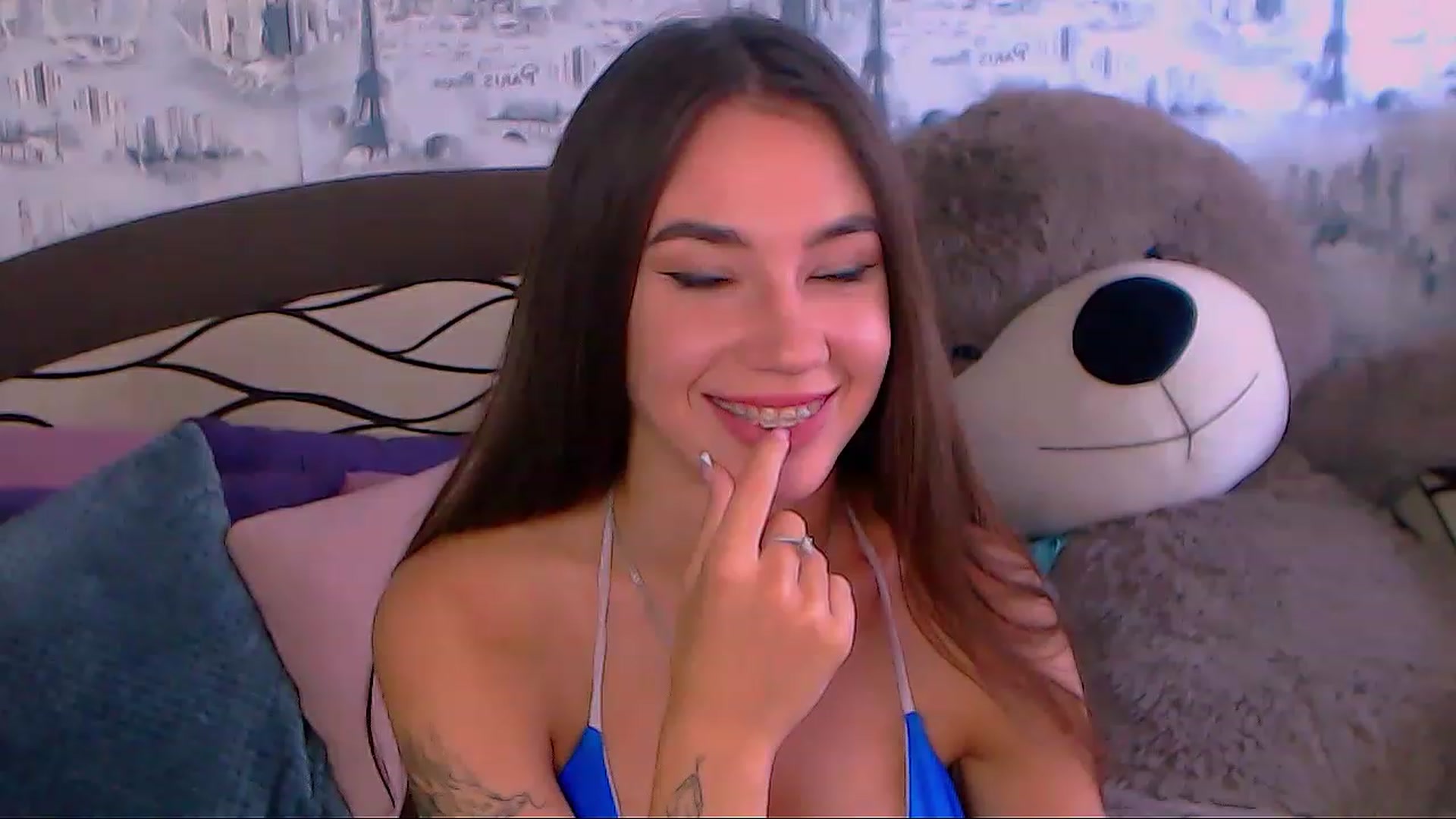Gallery image thumbnail from SelenaLo's myfreecams stream on, 07/14/2023, 07:35 image 11 of 20