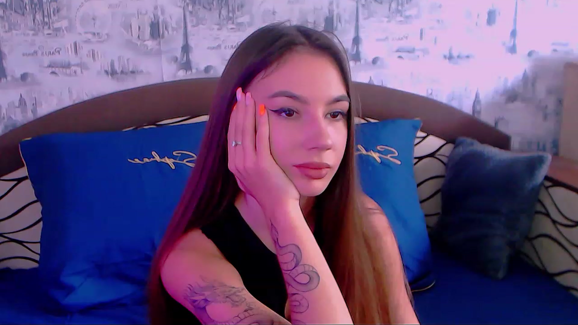 Gallery image thumbnail from SelenaLo's myfreecams stream on, 07/31/2023, 06:46 image 4 of 20