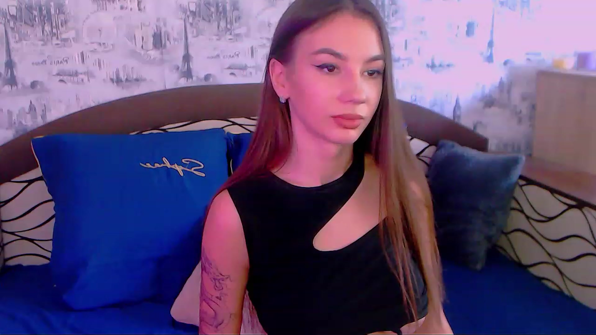 Gallery image thumbnail from SelenaLo's myfreecams stream on, 07/31/2023, 08:12 image 4 of 20