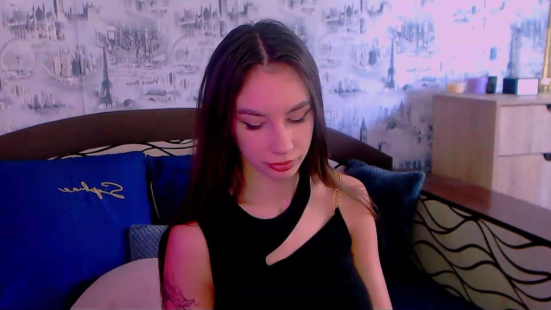Gallery image thumbnail from SelenaLo's myfreecams stream on, 07/31/2023, 08:12 image 17 of 20