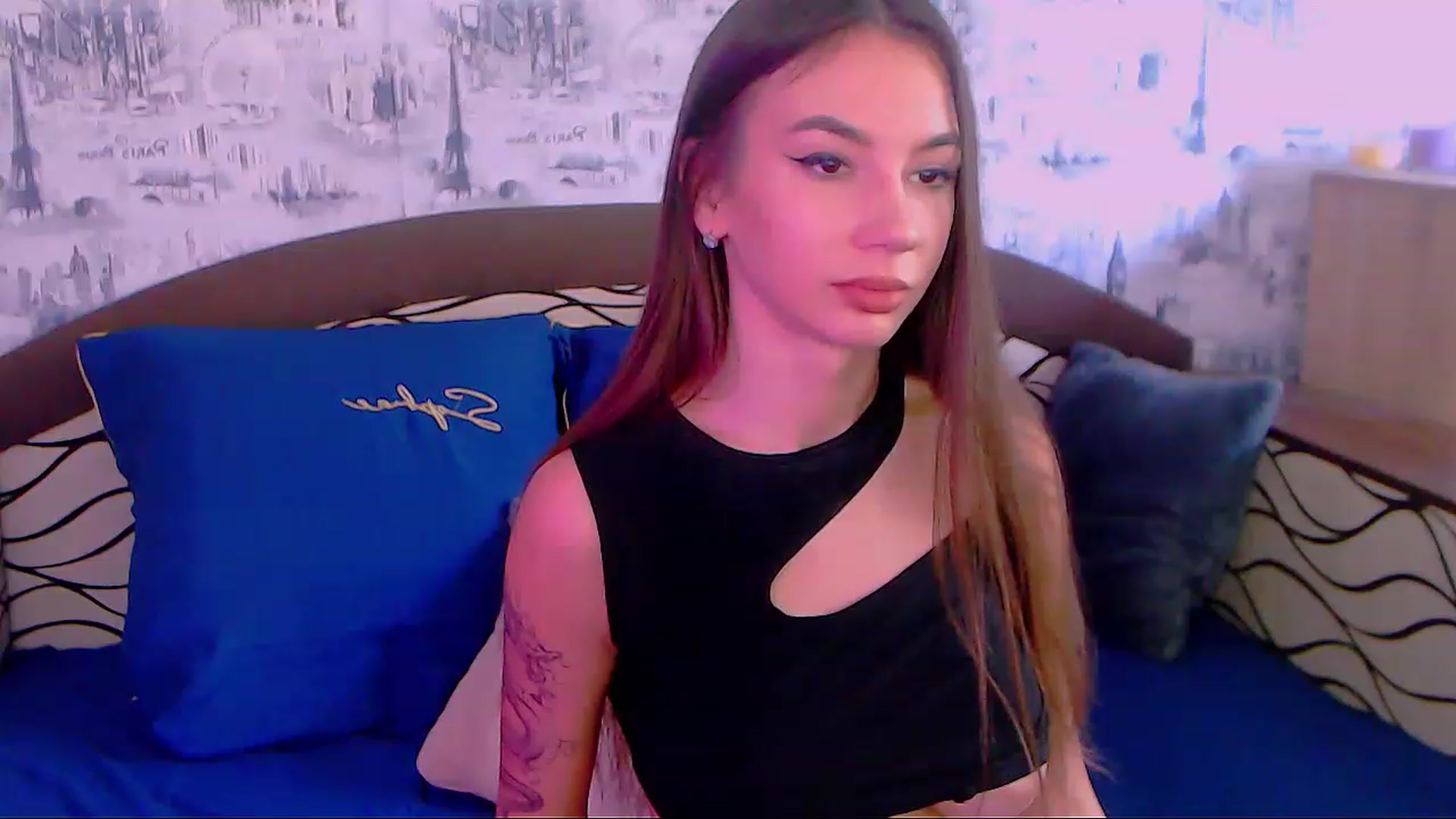 Gallery image thumbnail from SelenaLo's myfreecams stream on, 07/31/2023, 08:12 image 3 of 20