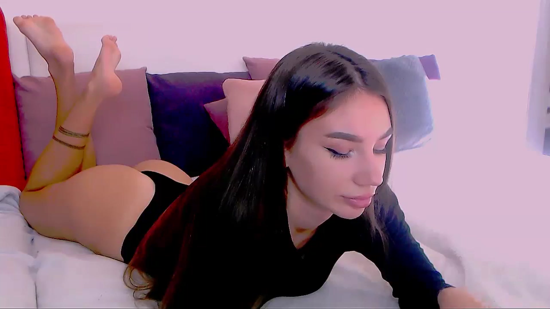 Gallery image thumbnail from SelenaLo's myfreecams stream on, 11/13/2023, 10:34 image 4 of 20