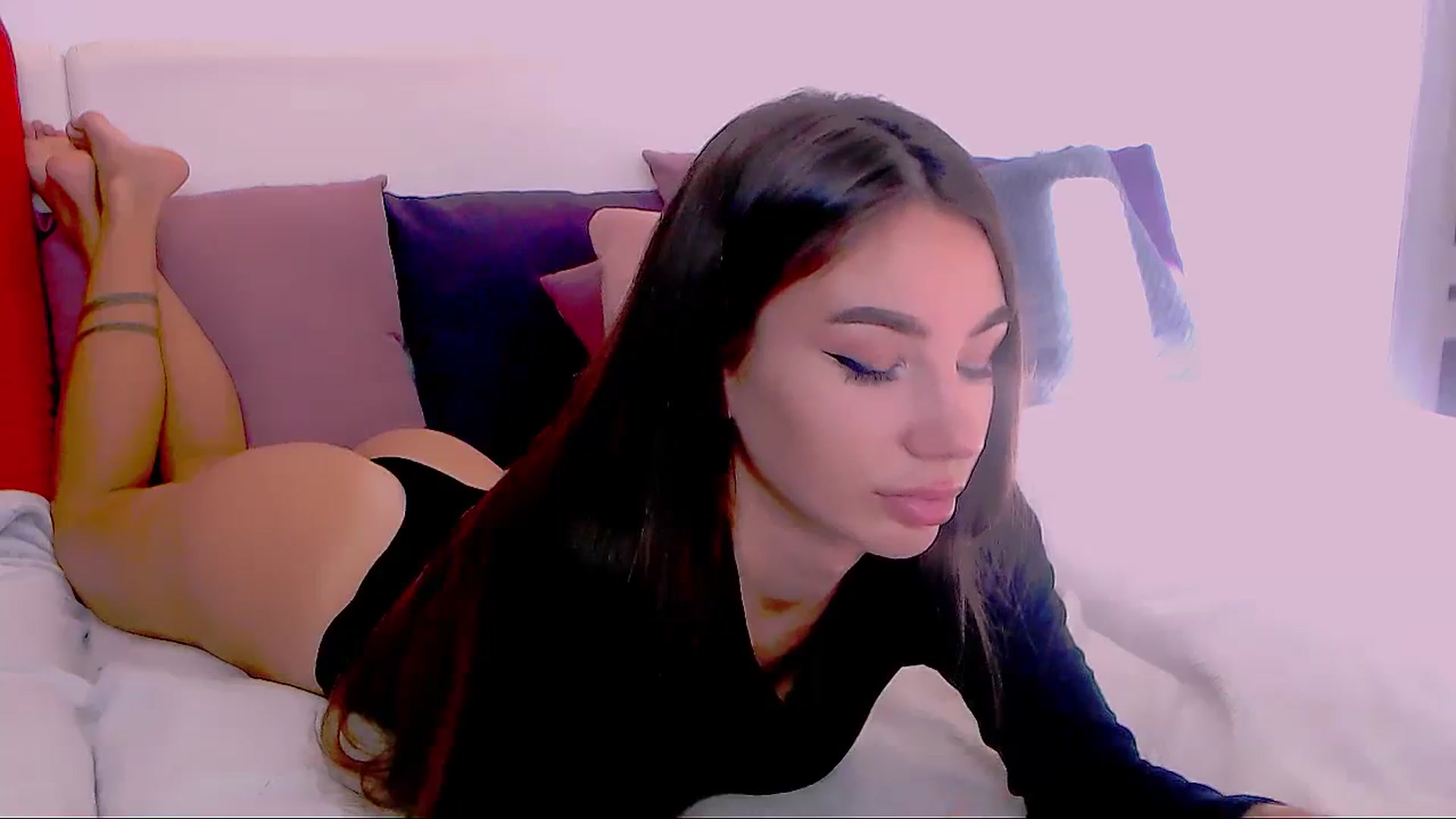 Gallery image thumbnail from SelenaLo's myfreecams stream on, 11/13/2023, 10:34 image 8 of 20