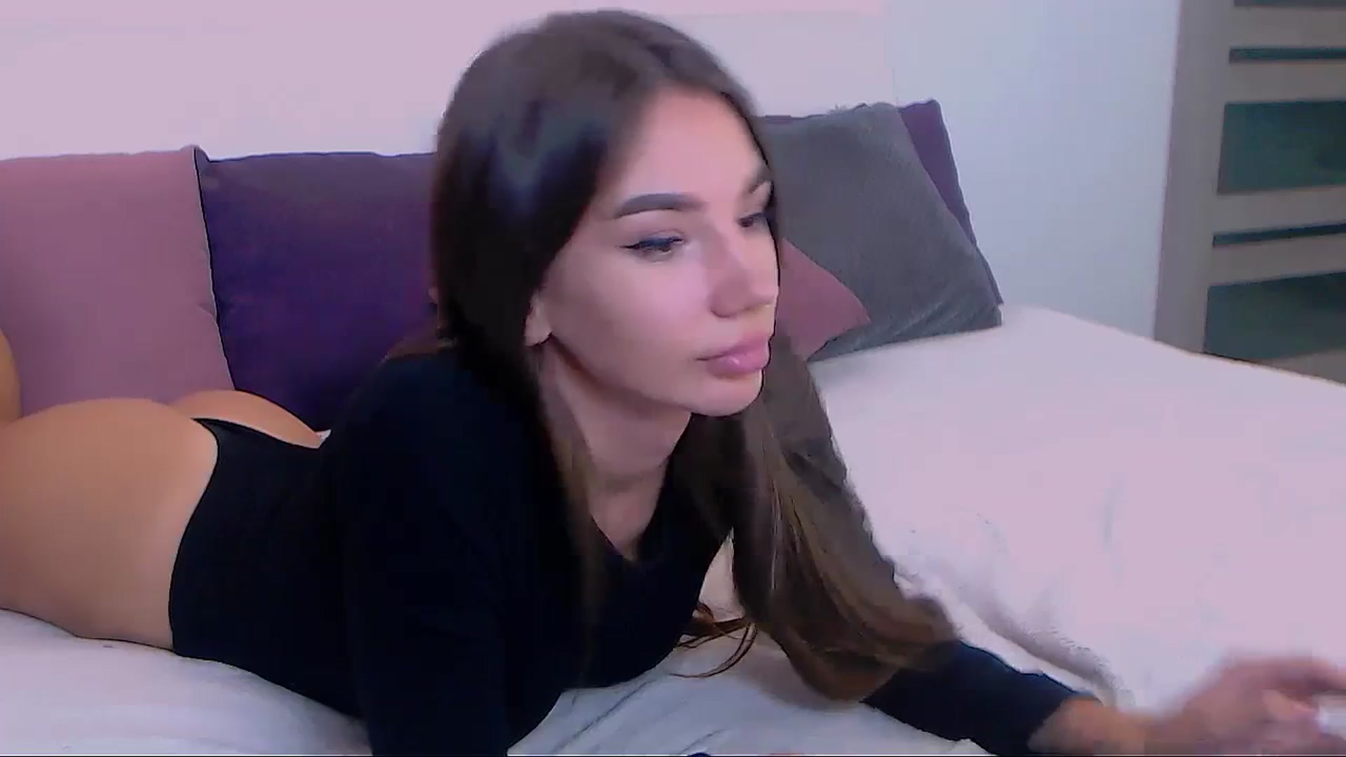 Gallery image thumbnail from SelenaLo's myfreecams stream on, 11/13/2023, 11:33 image 18 of 20