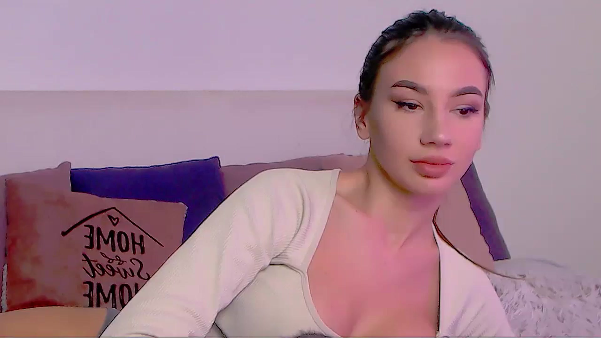 Gallery image thumbnail from SelenaLo's myfreecams stream on, 11/18/2023, 13:28 image 1 of 20