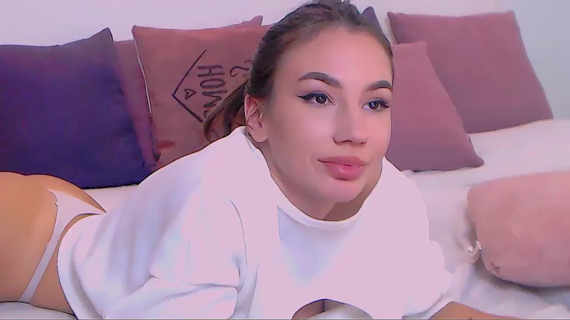 Gallery image thumbnail from SelenaLo's myfreecams stream on, 11/24/2023, 14:40 image 2 of 20