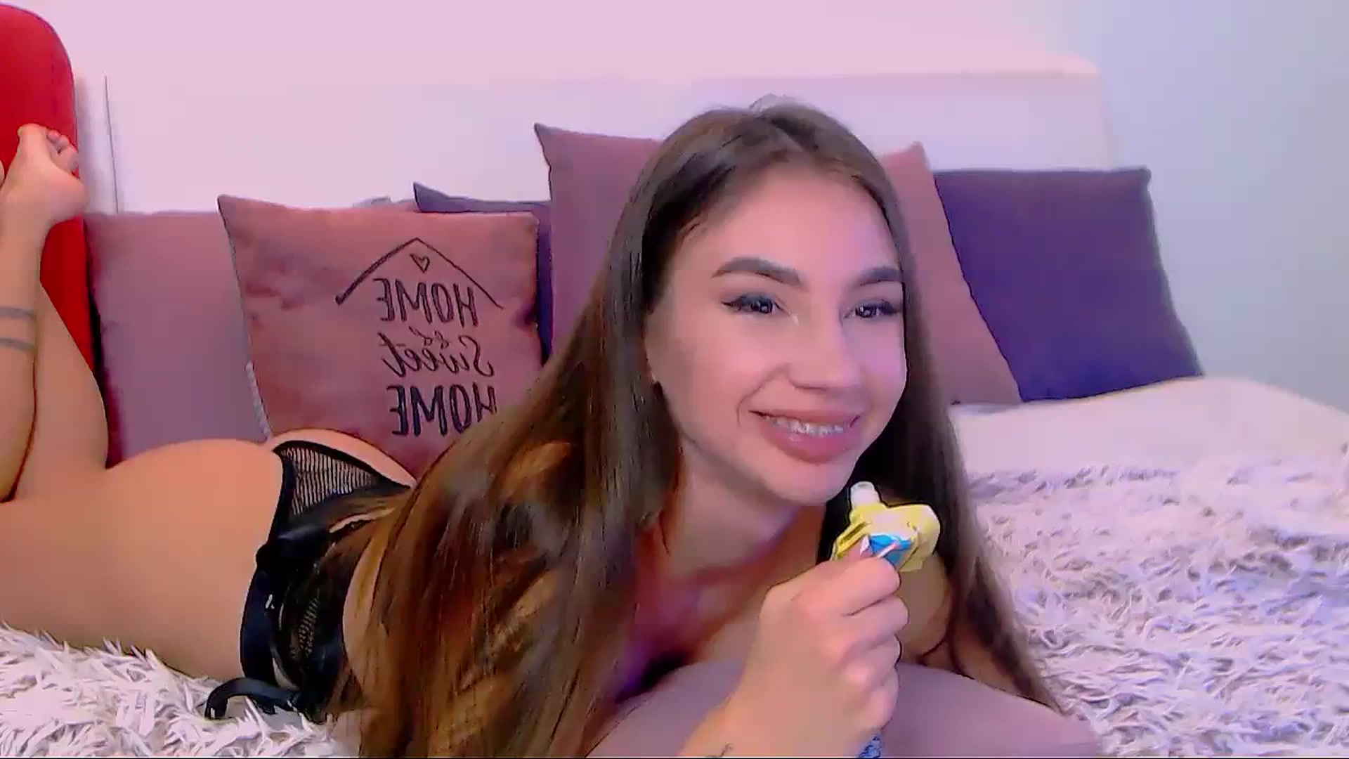 Gallery image thumbnail from SelenaLo's myfreecams stream on, 11/27/2023, 19:07 image 1 of 20