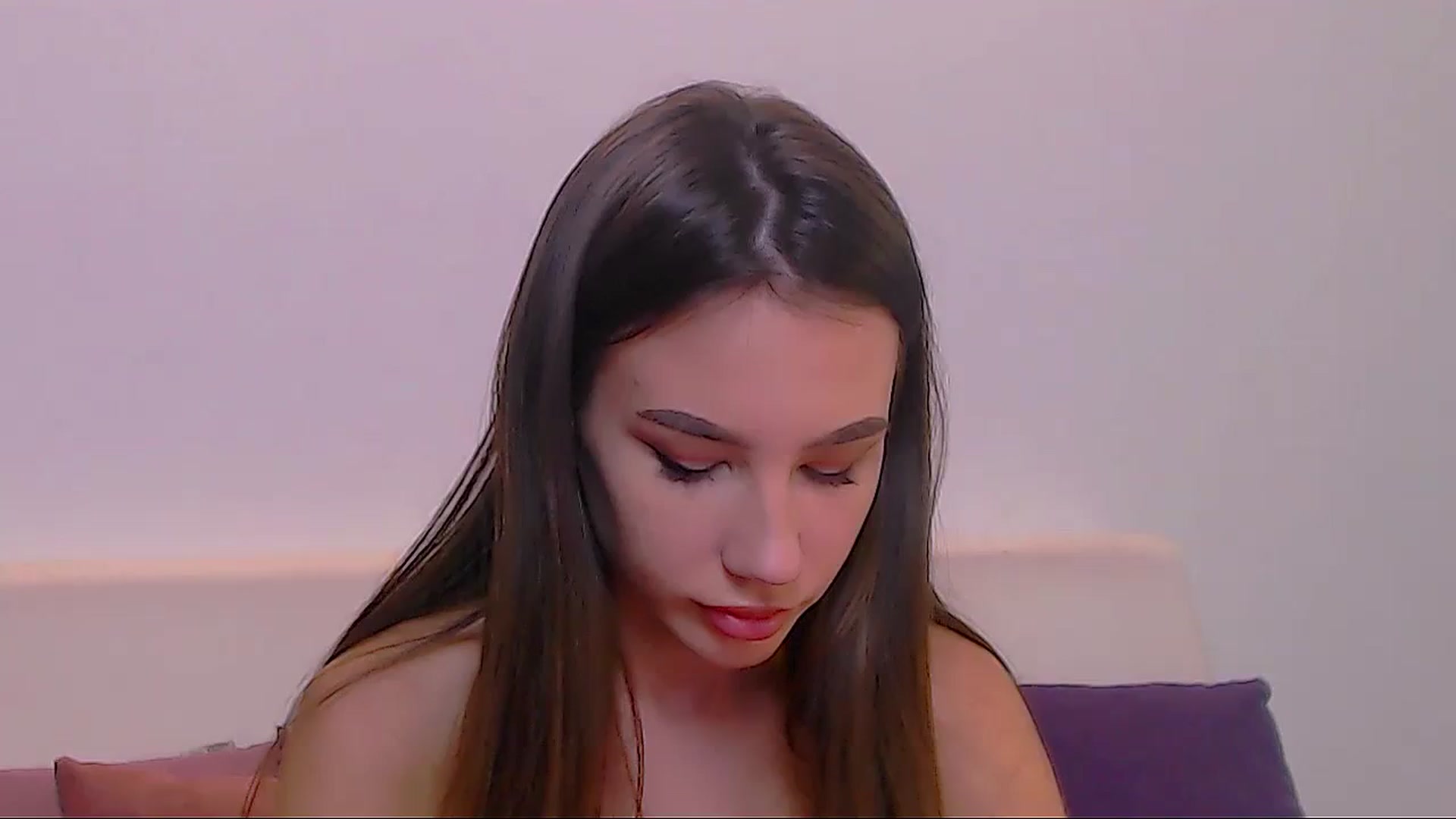 Gallery image thumbnail from SelenaLo's myfreecams stream on, 11/29/2023, 16:46 image 18 of 20