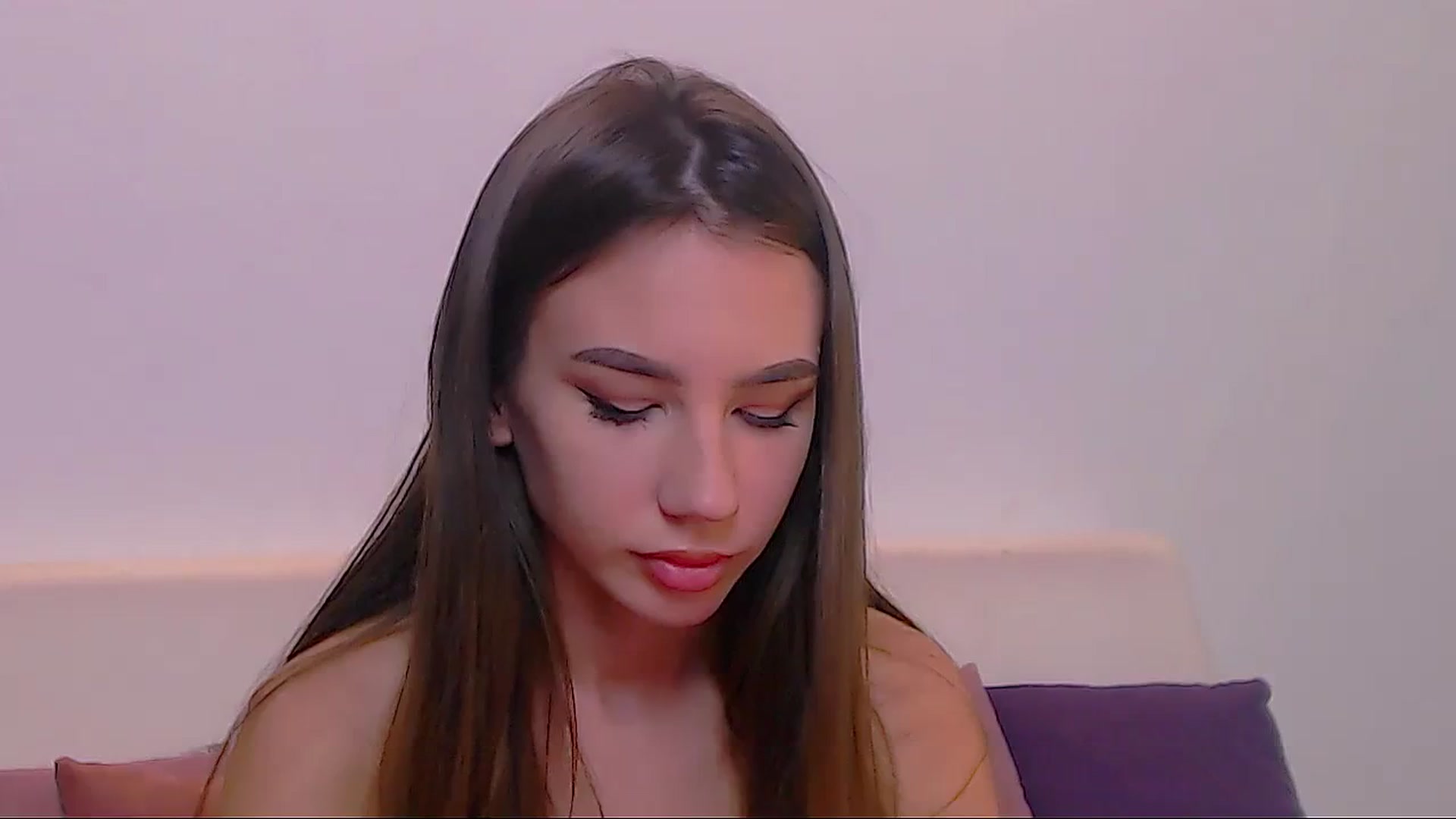 Gallery image thumbnail from SelenaLo's myfreecams stream on, 11/29/2023, 16:46 image 15 of 20