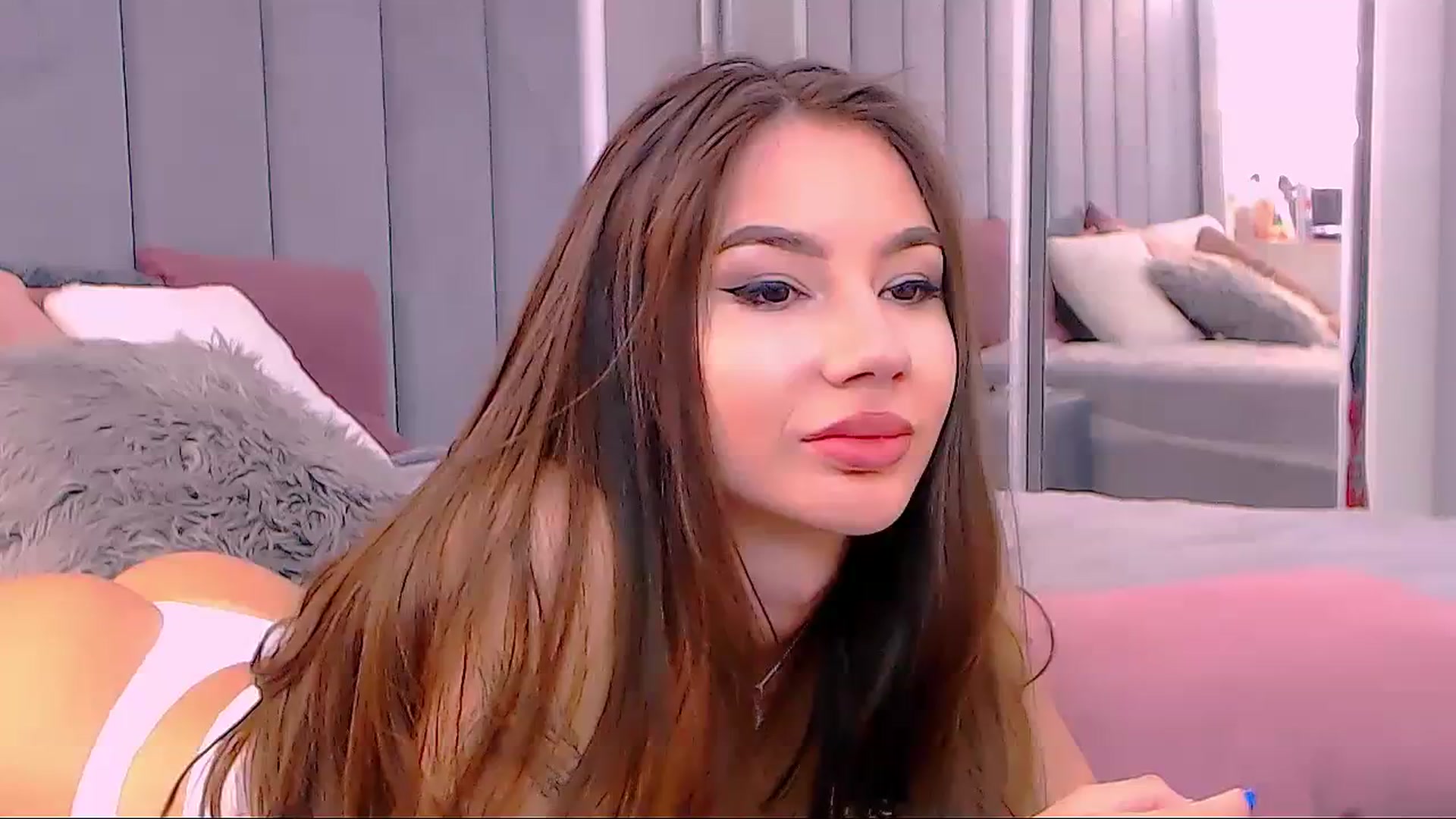 Gallery image thumbnail from SelenaLo's myfreecams stream on, 04/02/2024, 08:21 image 1 of 20