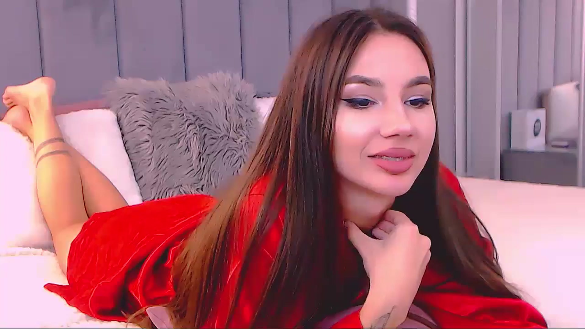 Gallery image thumbnail from SelenaLo's myfreecams stream on, 04/28/2024, 14:29 image 10 of 20