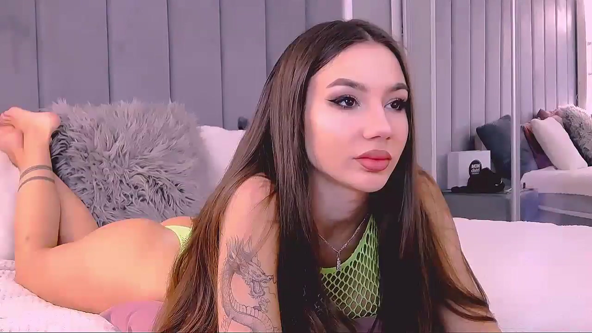 Gallery image thumbnail from SelenaLo's myfreecams stream on, 05/09/2024, 07:13 image 8 of 20