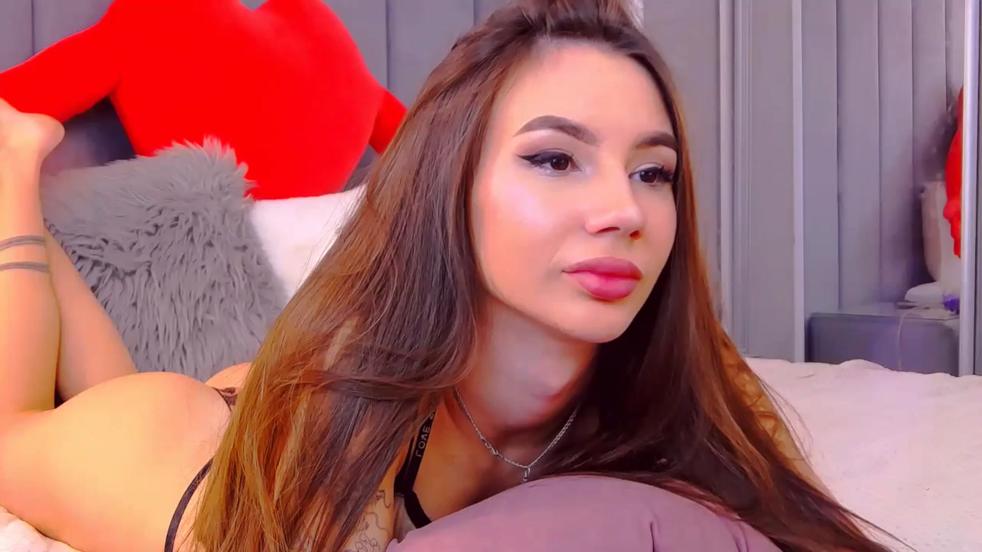 Gallery image thumbnail from SelenaLo's myfreecams stream on, 06/20/2024, 09:02 image 20 of 20