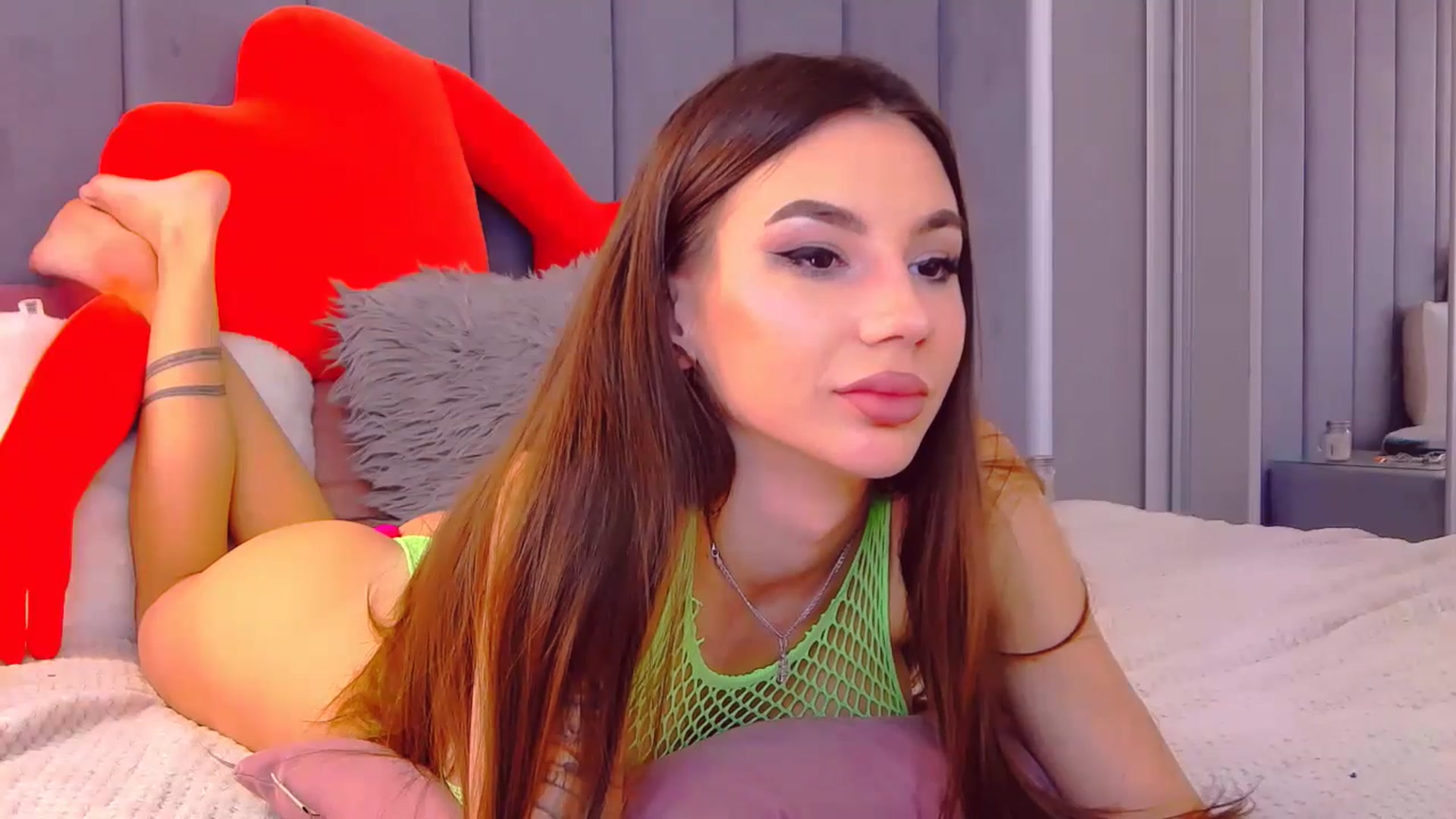 Gallery image thumbnail from SelenaLo's myfreecams stream on, 06/26/2024, 05:18 image 5 of 20
