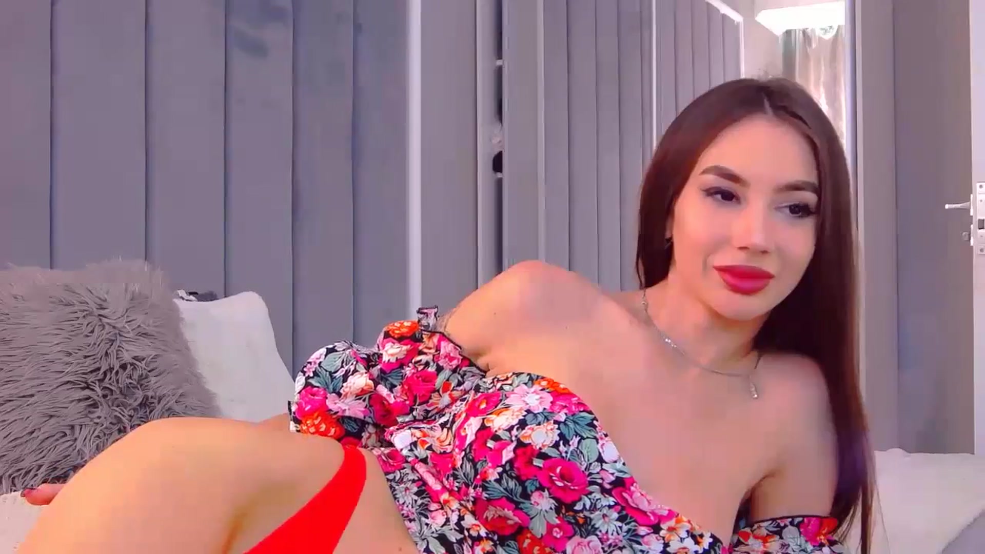 Gallery image thumbnail from SelenaLo's myfreecams stream on, 06/27/2024, 14:21 image 20 of 20